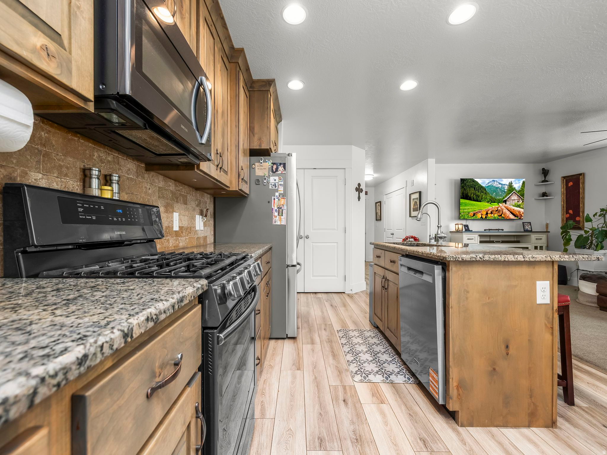 LEGACY FARMS AT SPANISH FORK - Residential