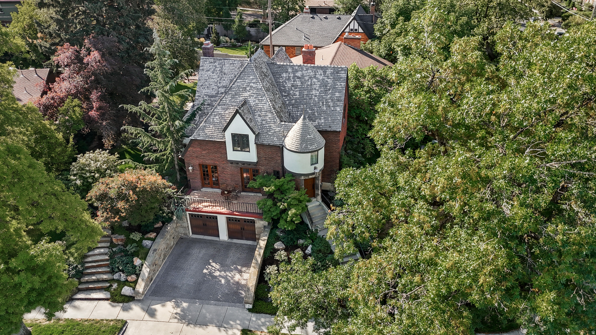 HARVARD/YALE - Residential