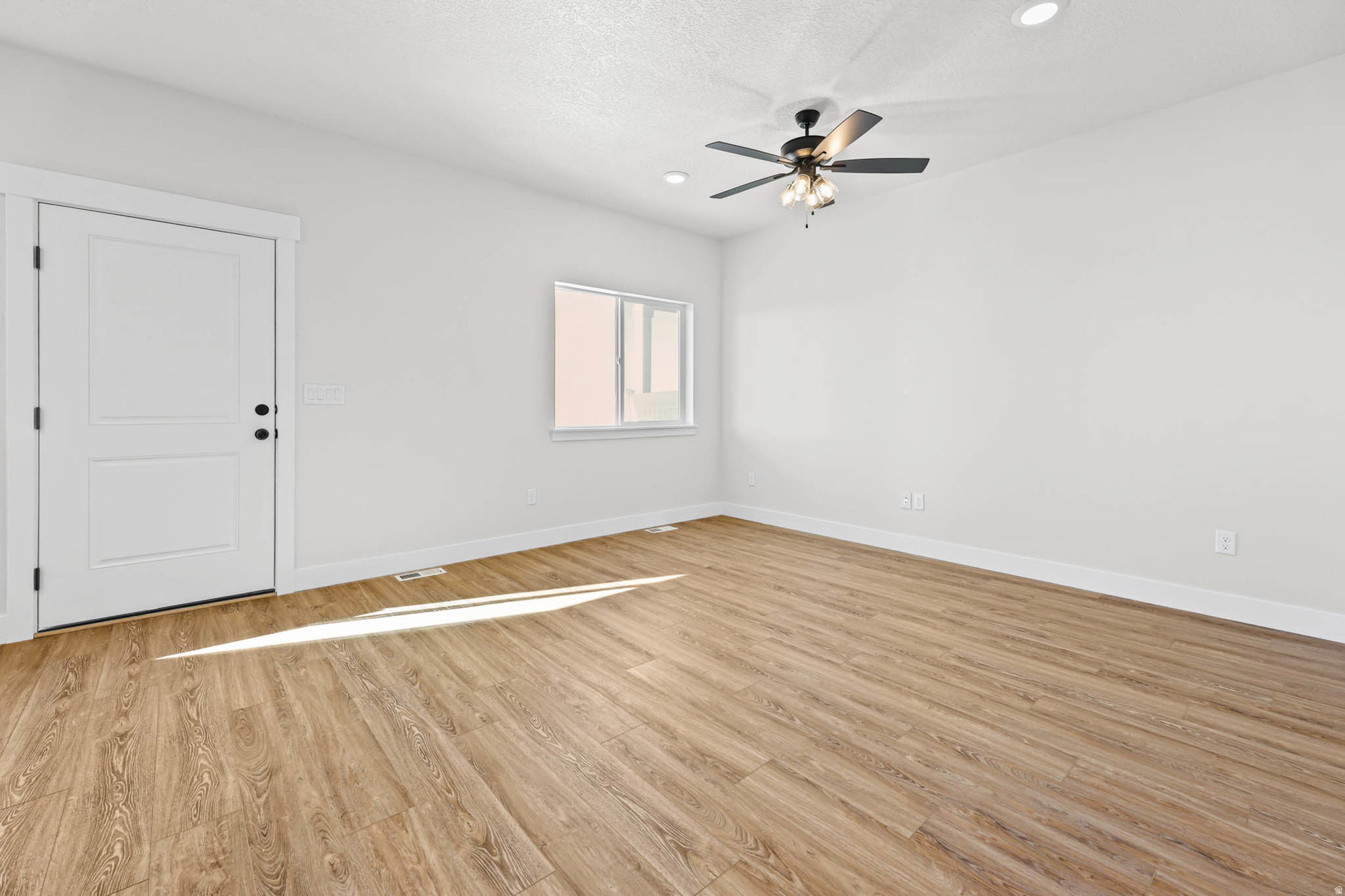 LEXINGTON TOWN HOMES - Residential
