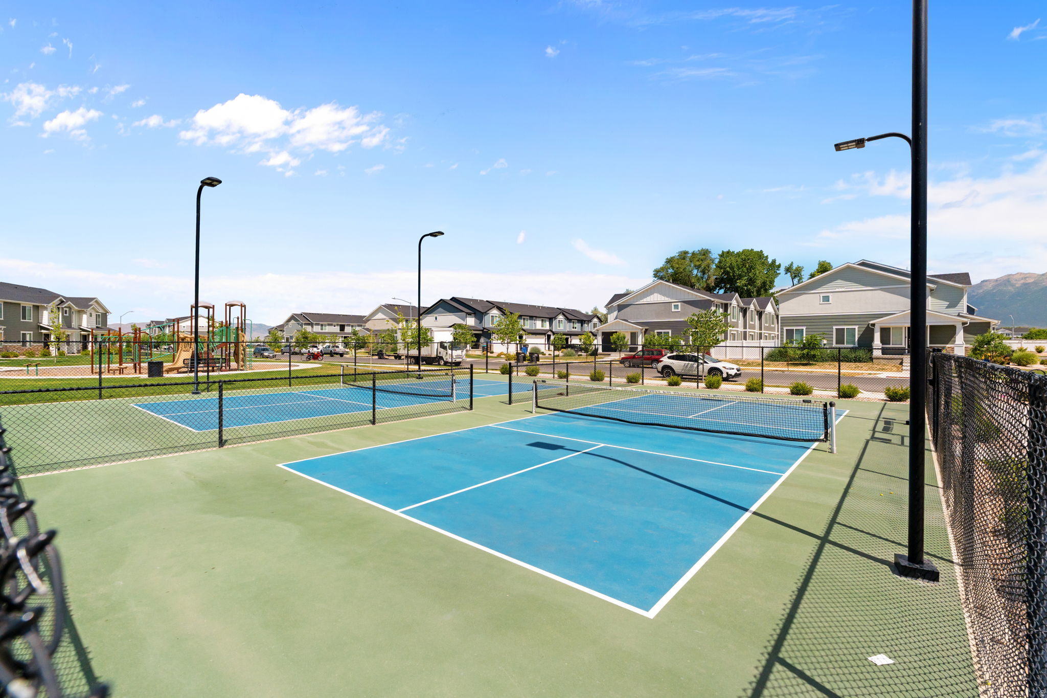 OSPREY TOWNHOMES - Residential