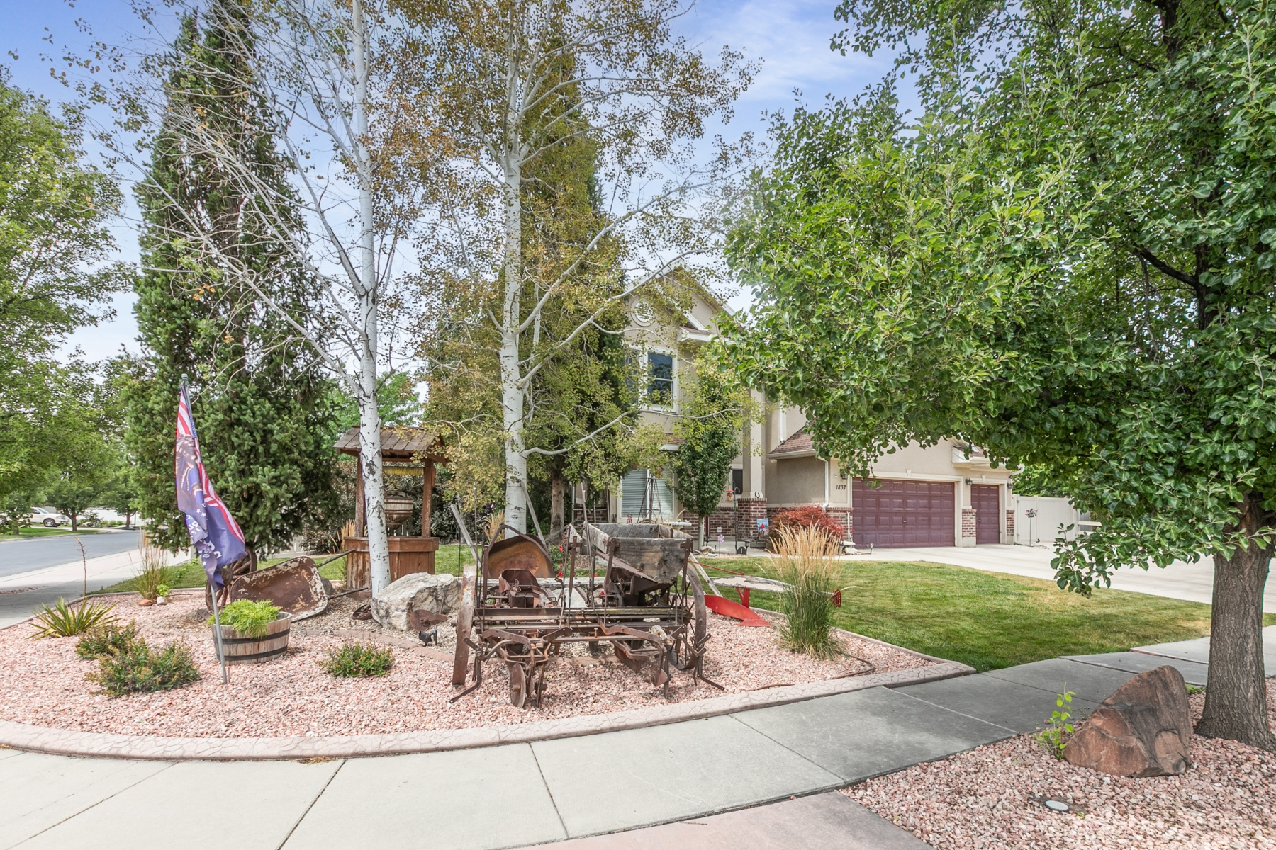 BIRNAM WOODS - Residential