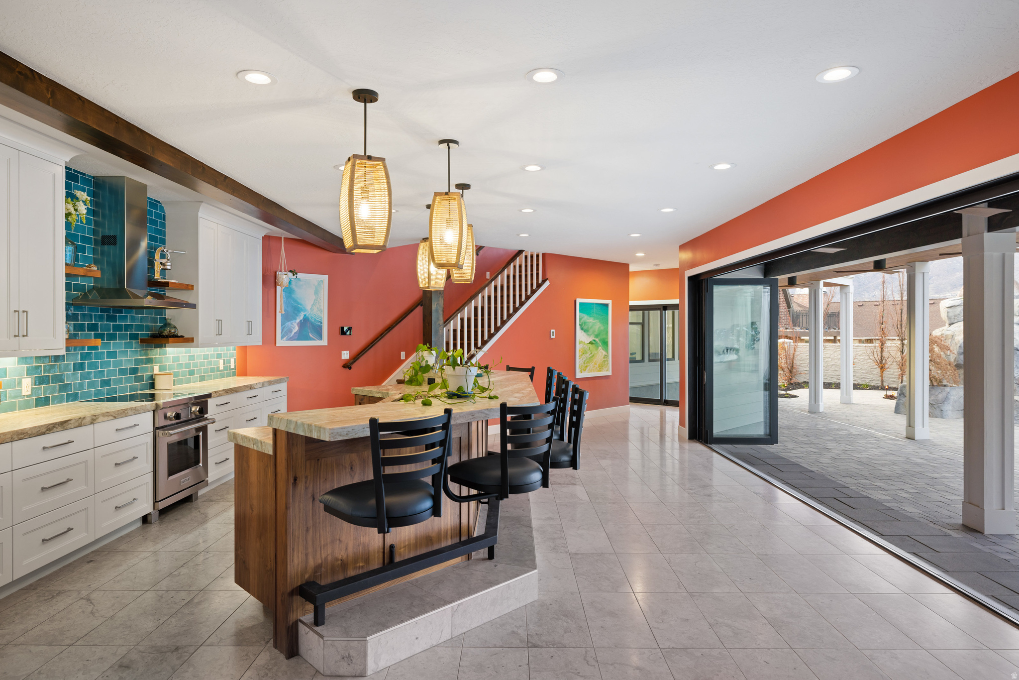 EAST MOUNTAIN ESTATES - Residential