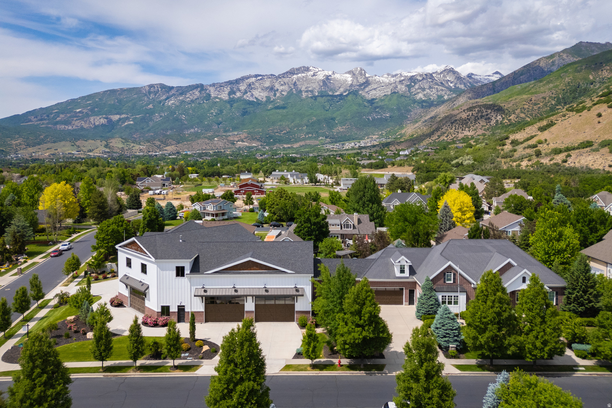 EAST MOUNTAIN ESTATES - Residential