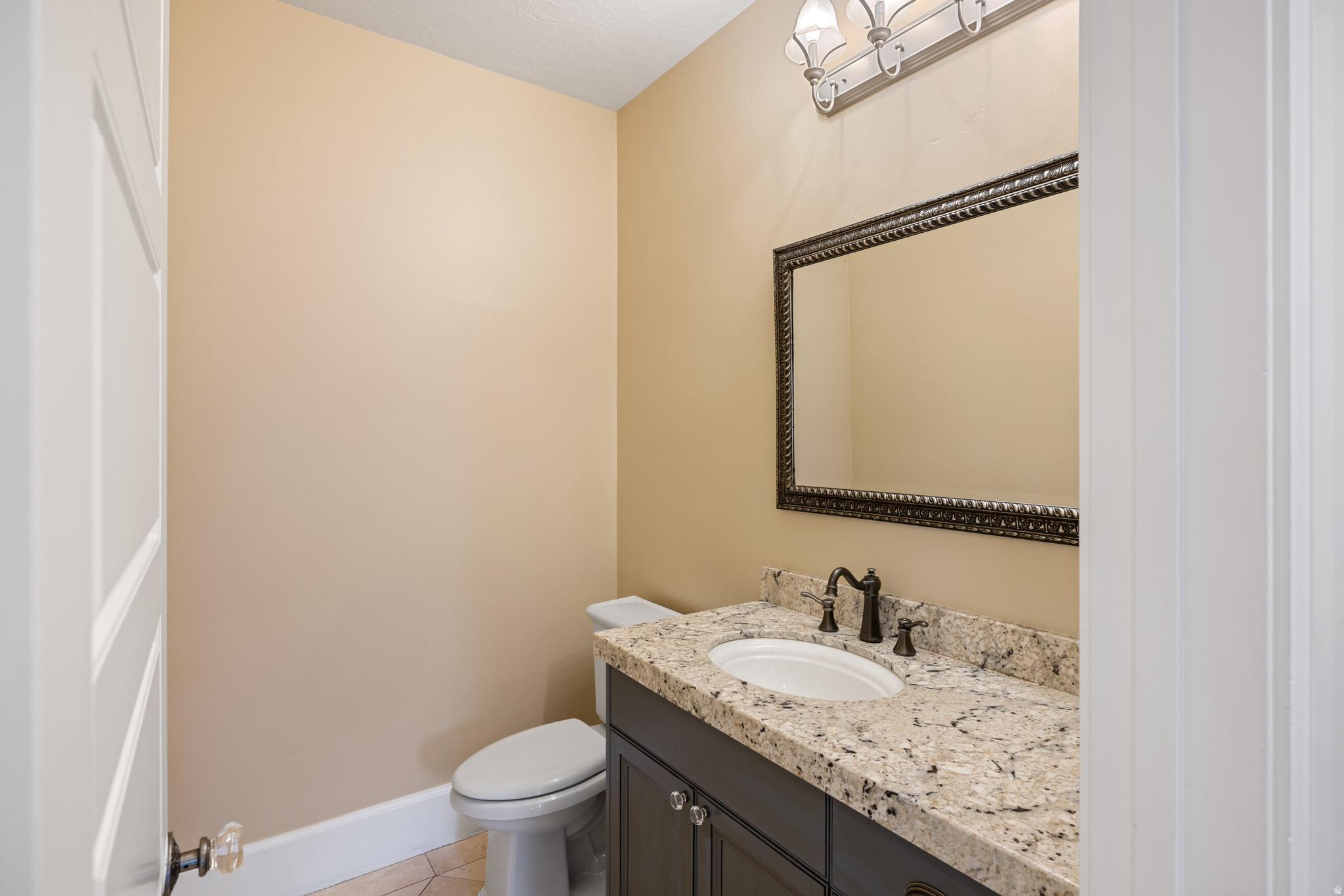 EAST MOUNTAIN ESTATES - Residential