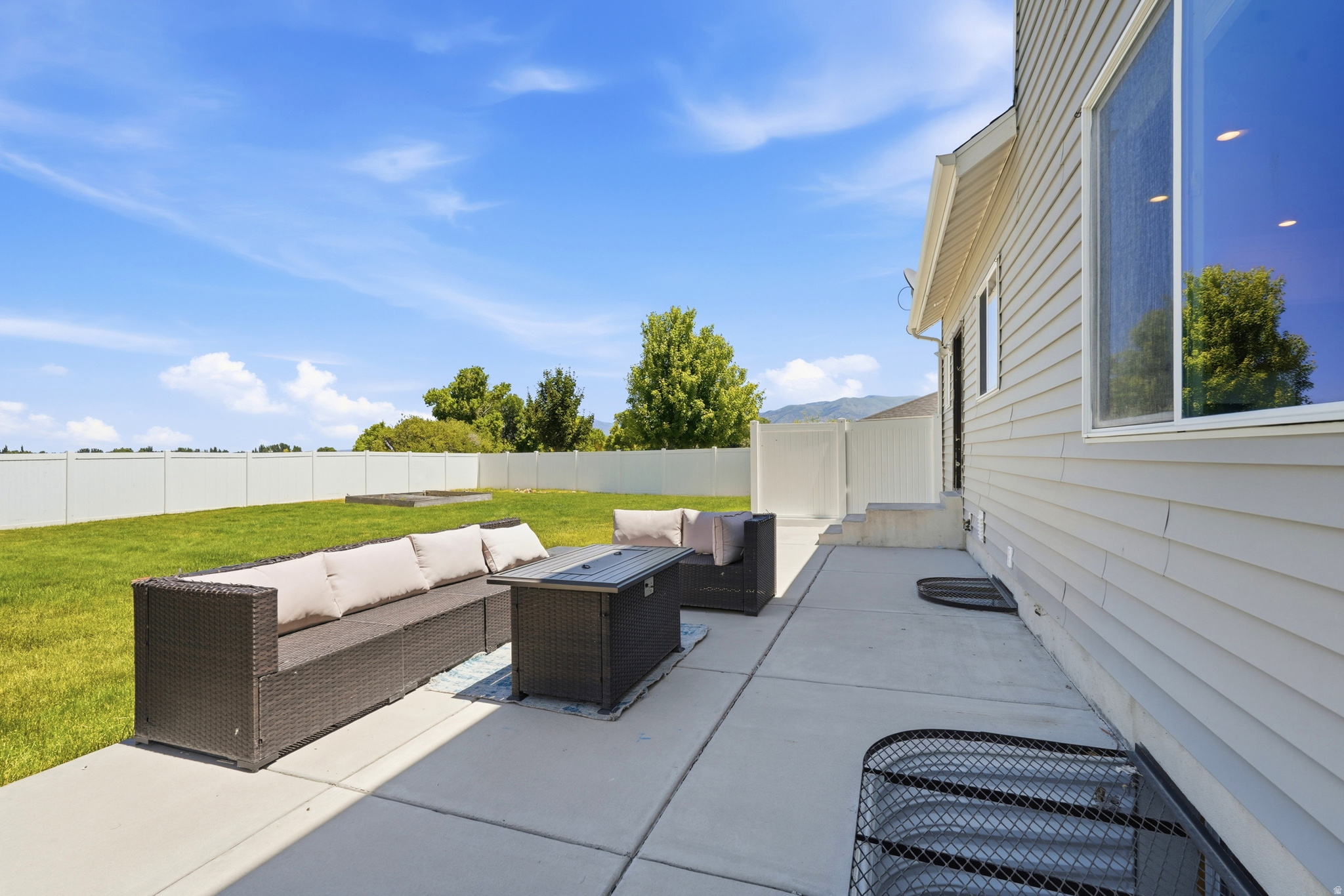 HERITAGE SOUTHWEST - Residential