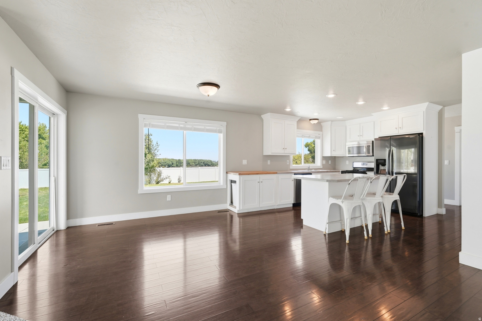 HERITAGE SOUTHWEST - Residential