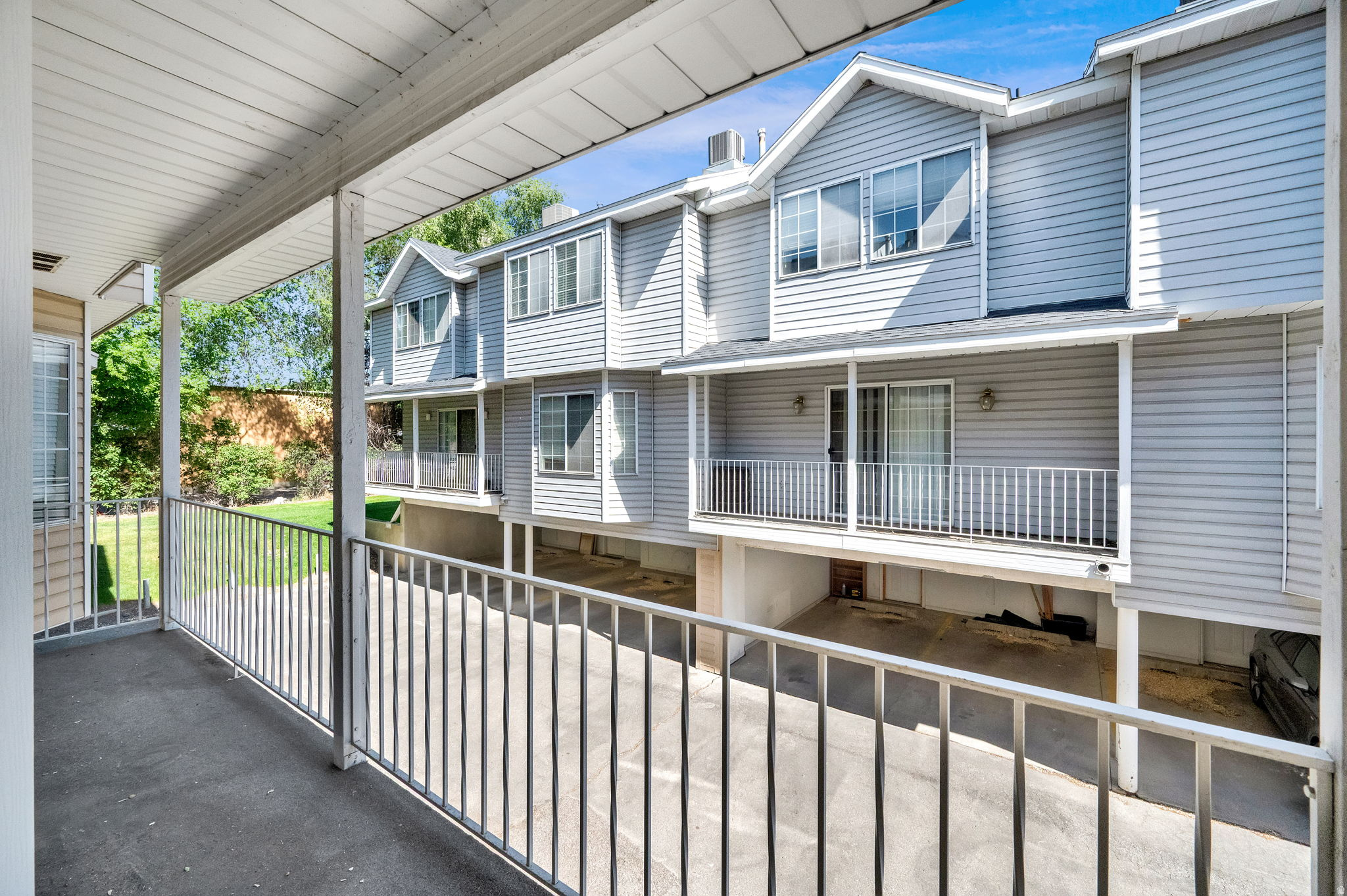 MILLRACE TOWNHOUSE CONDO - Residential Lease