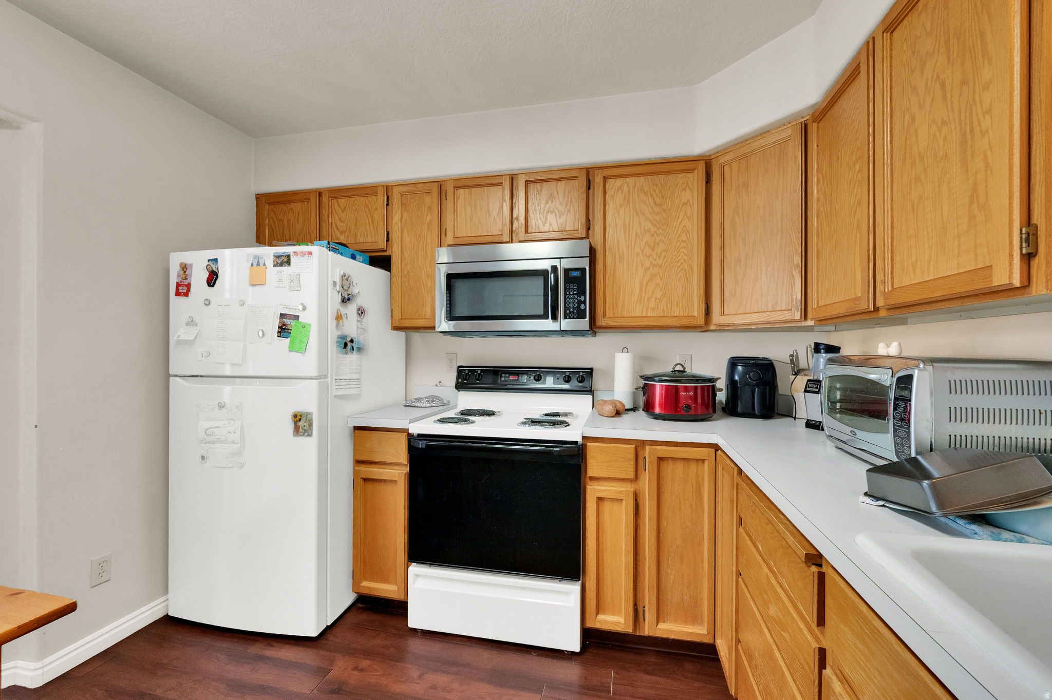 MILLRACE TOWNHOUSE CONDO - Residential Lease