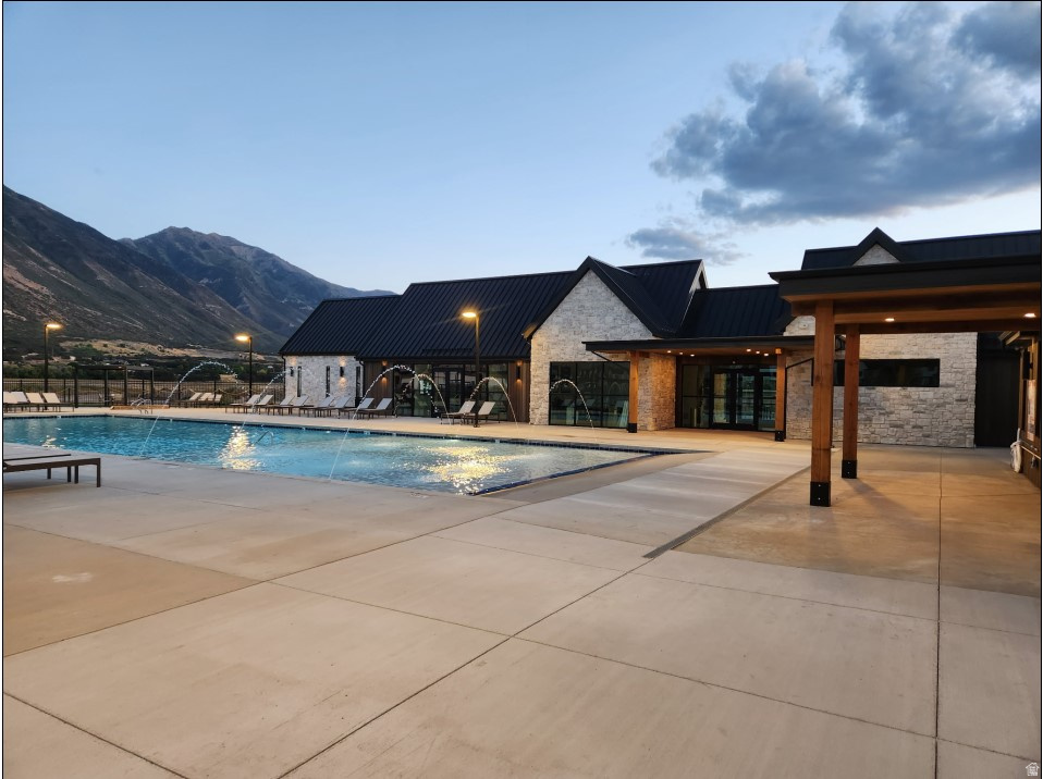 VIRIDIAN - Residential