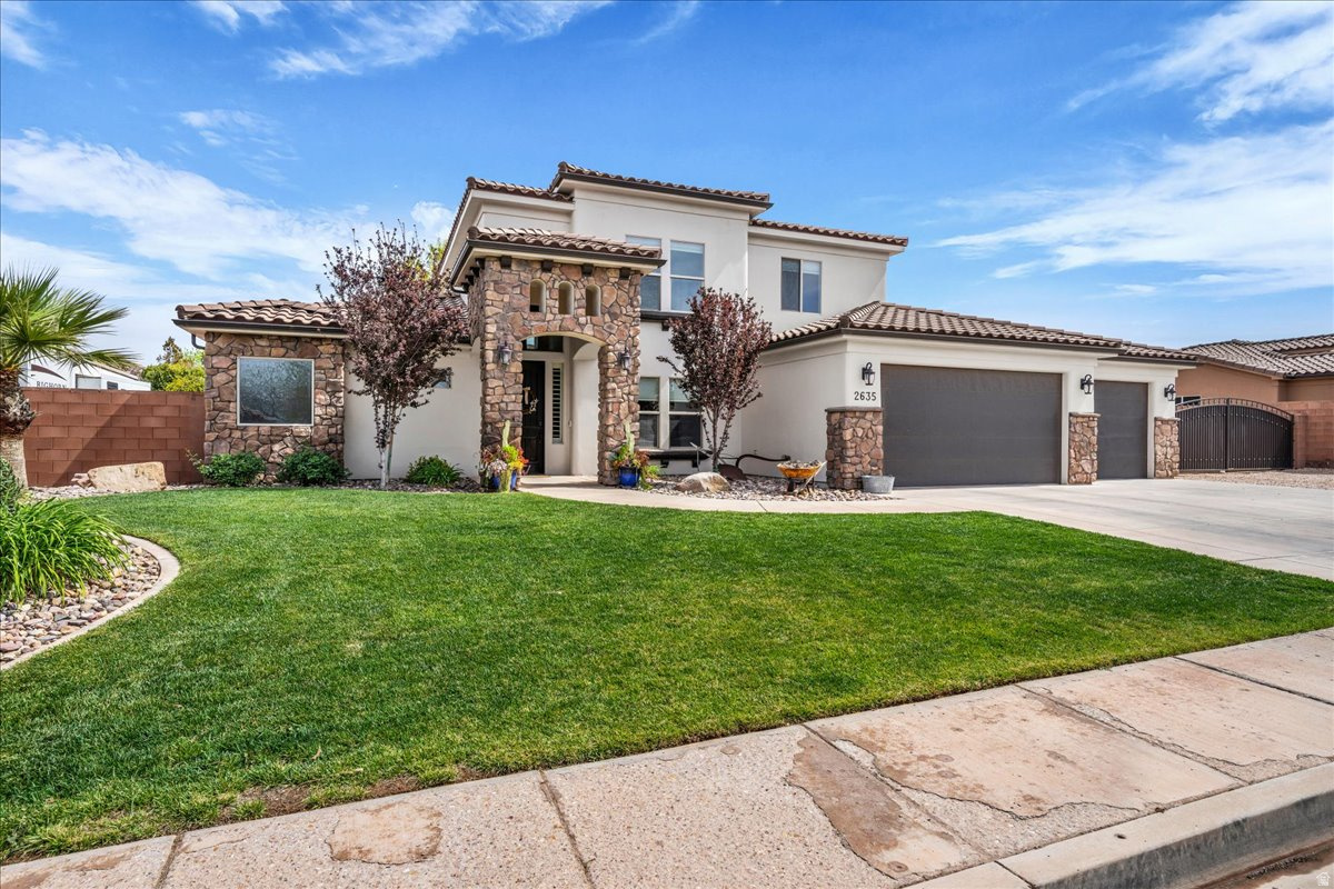 BRIDLE GATE ESTATES PH 1 - Residential