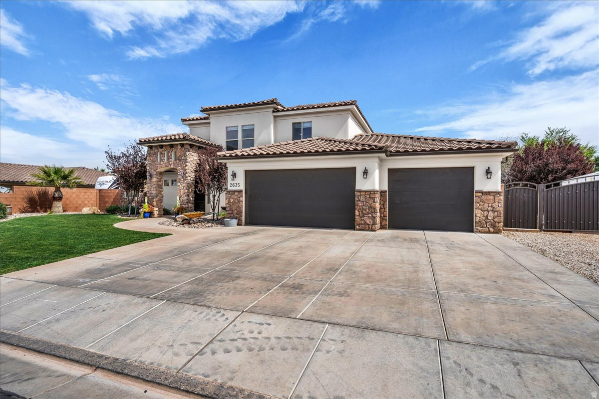 BRIDLE GATE ESTATES PH 1 - Residential