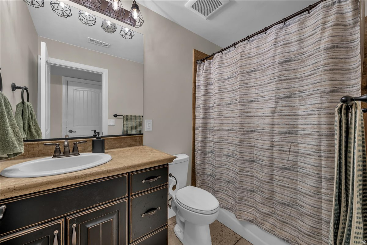 BRIDLE GATE ESTATES PH 1 - Residential