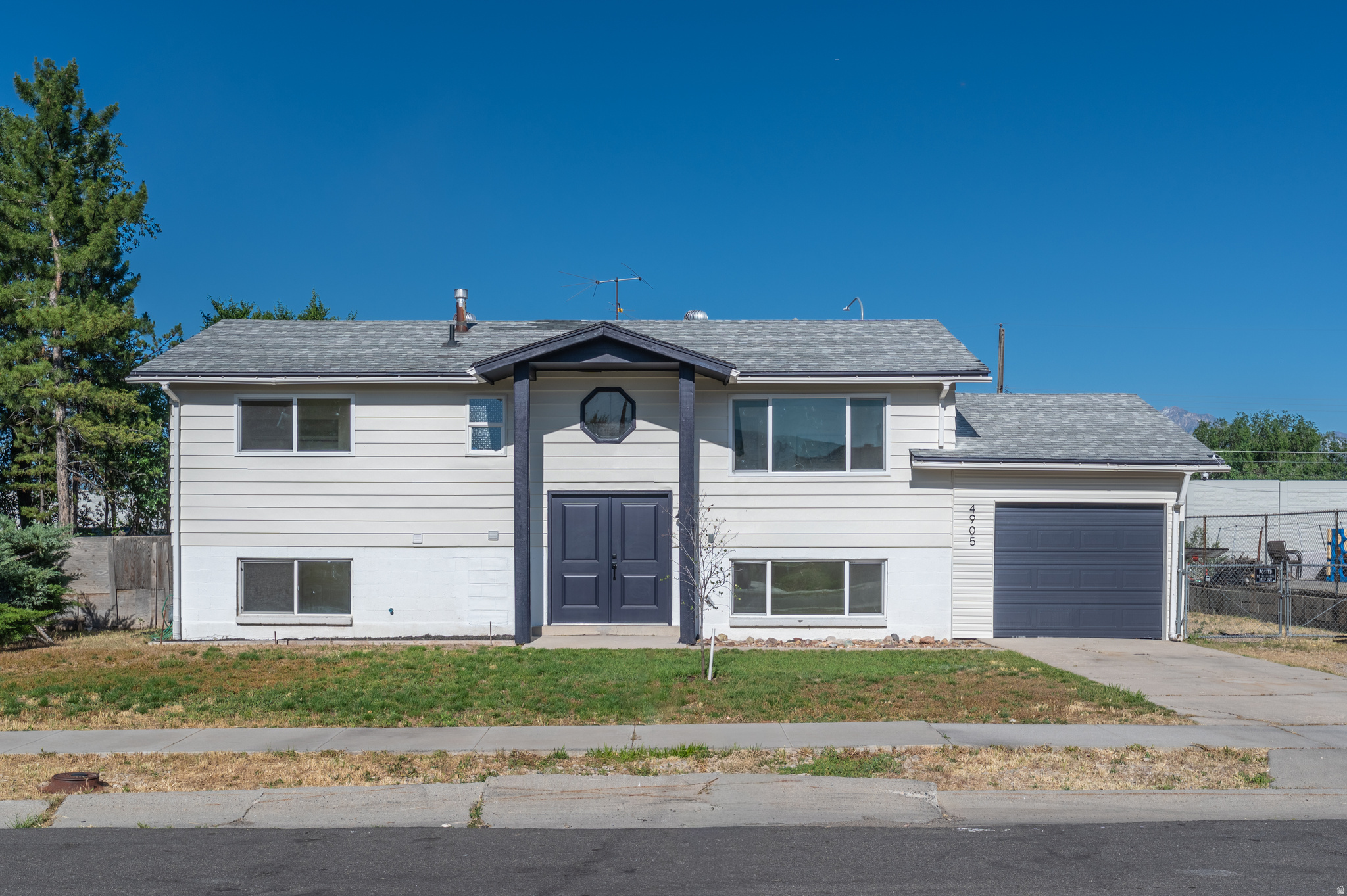 SOUTHRIDGE - Residential