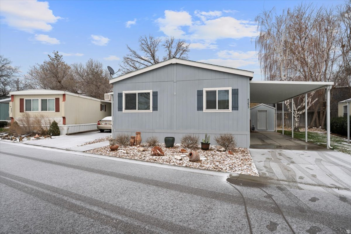 COTTONWOOD COVES - Residential