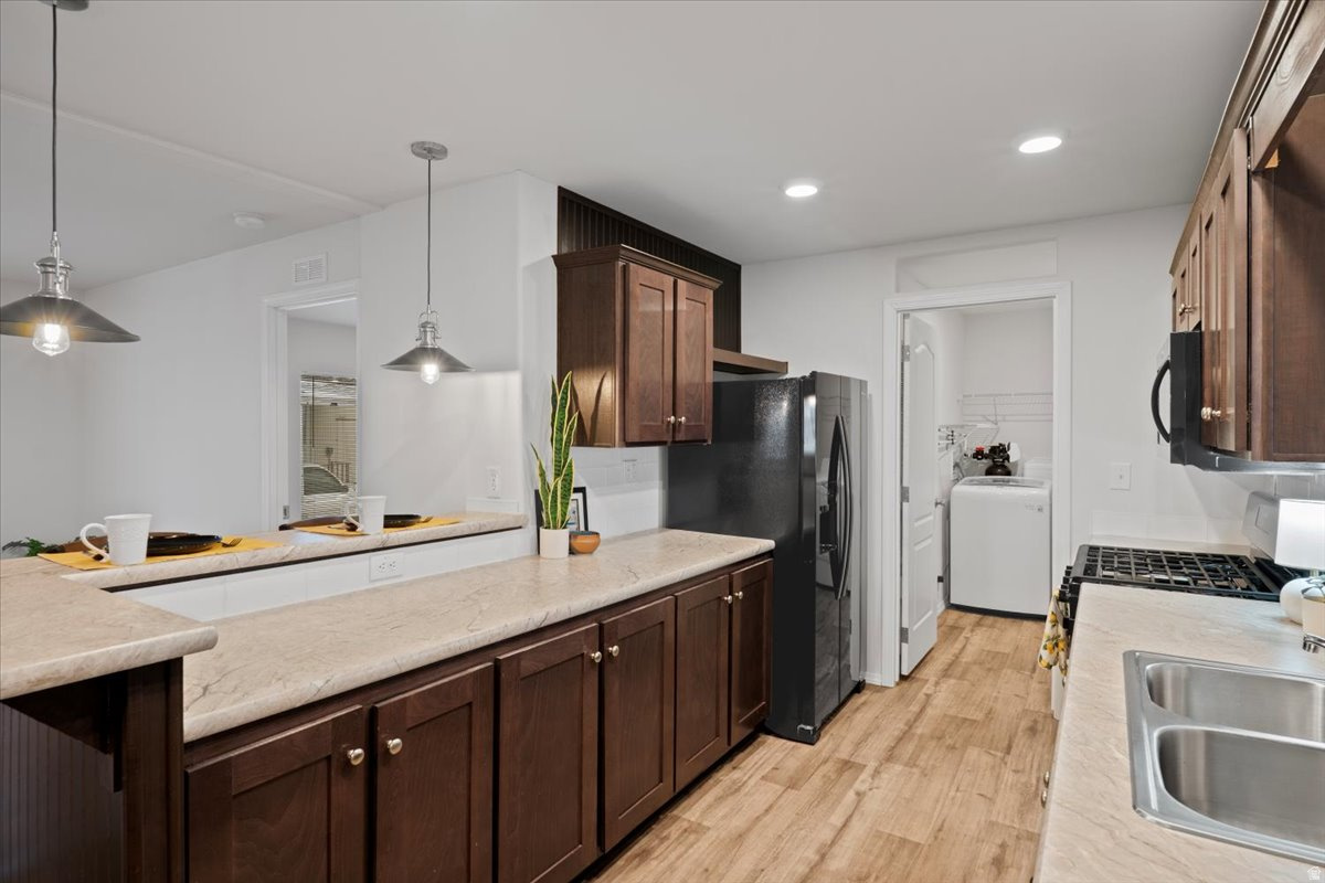 COTTONWOOD COVES - Residential