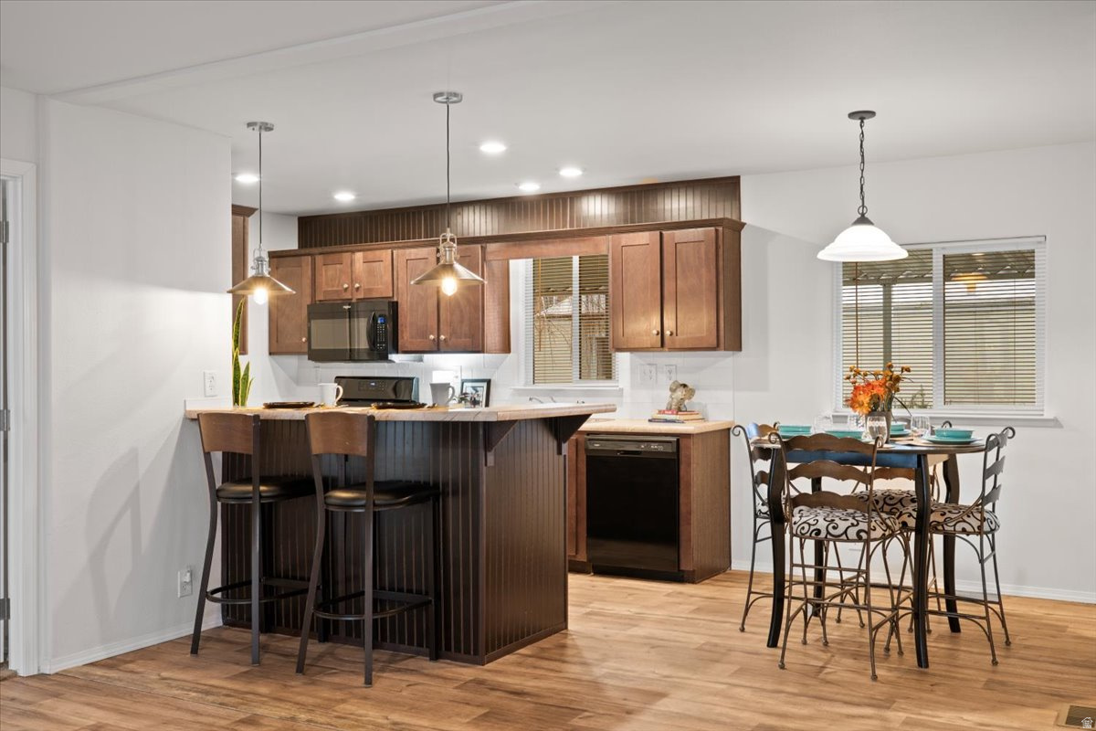 COTTONWOOD COVES - Residential