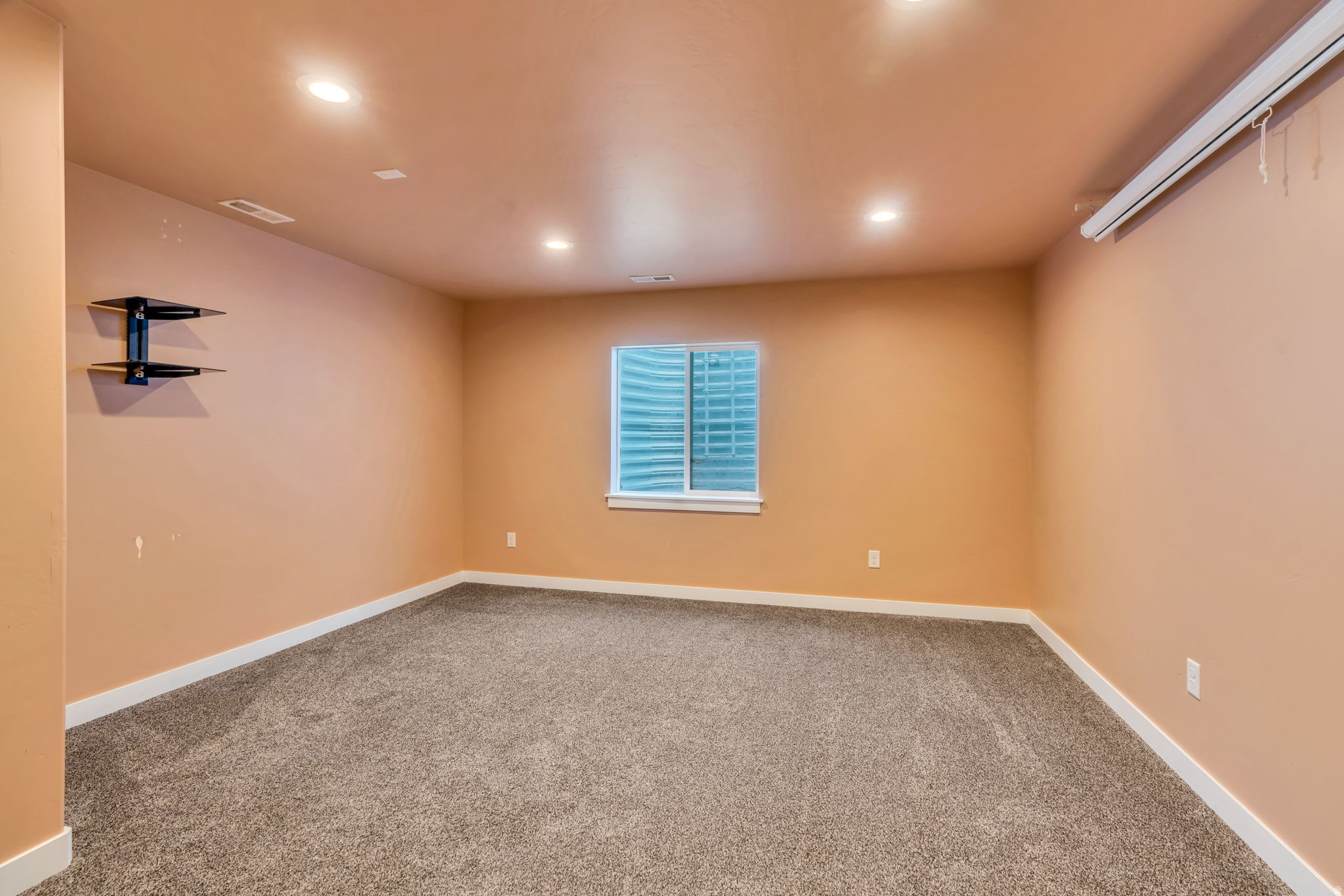 OVERLAKE - Residential