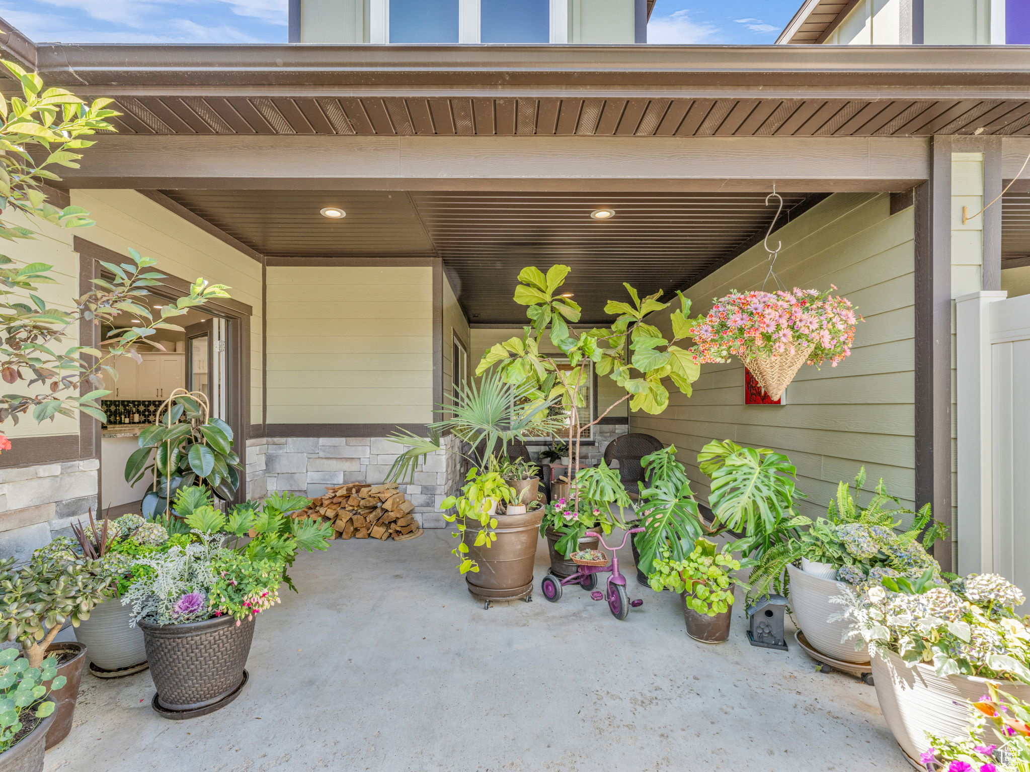 RESIDENCE AT THE OLD MILL SUBDIVISION - Residential