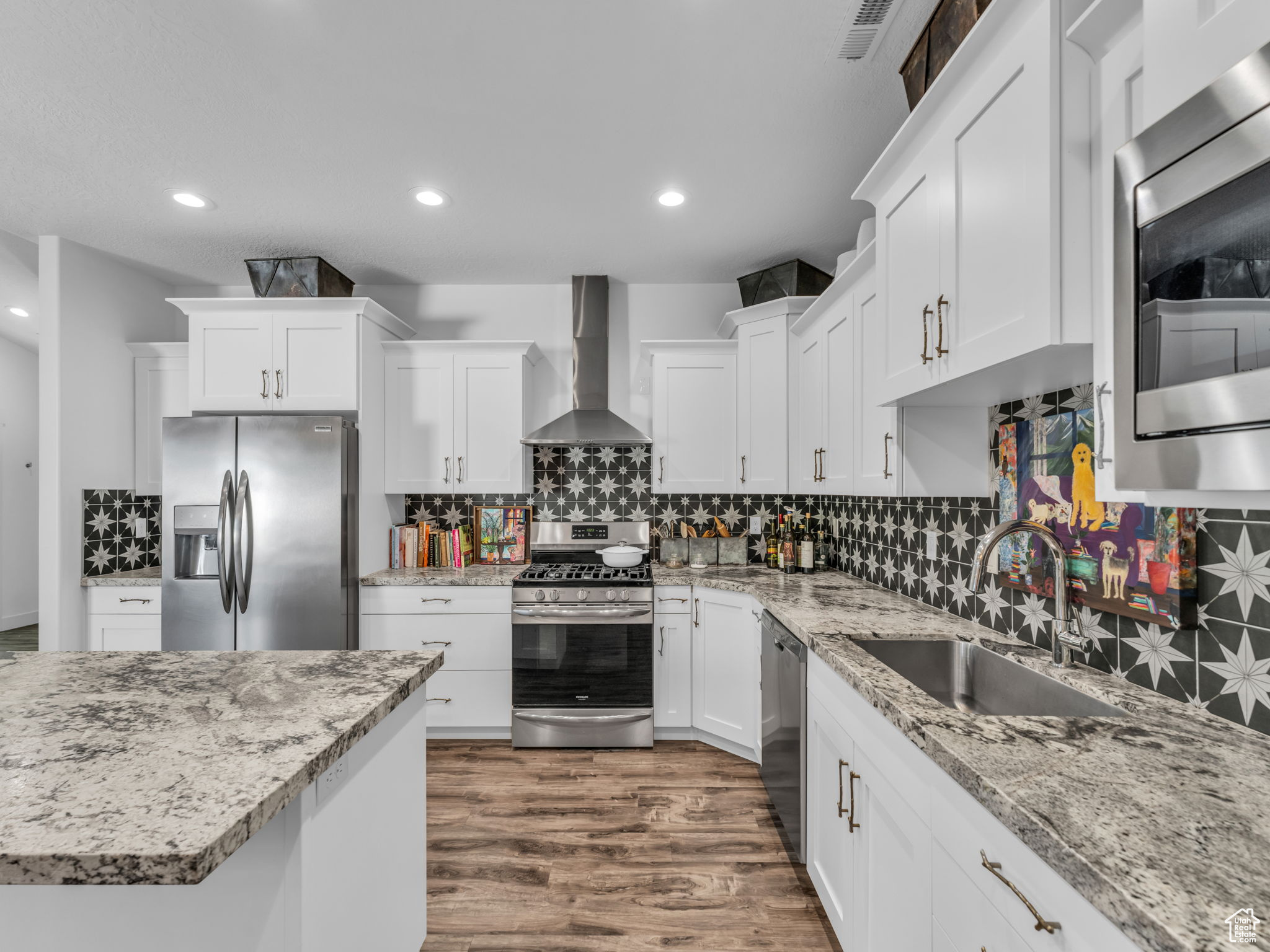 RESIDENCE AT THE OLD MILL SUBDIVISION - Residential