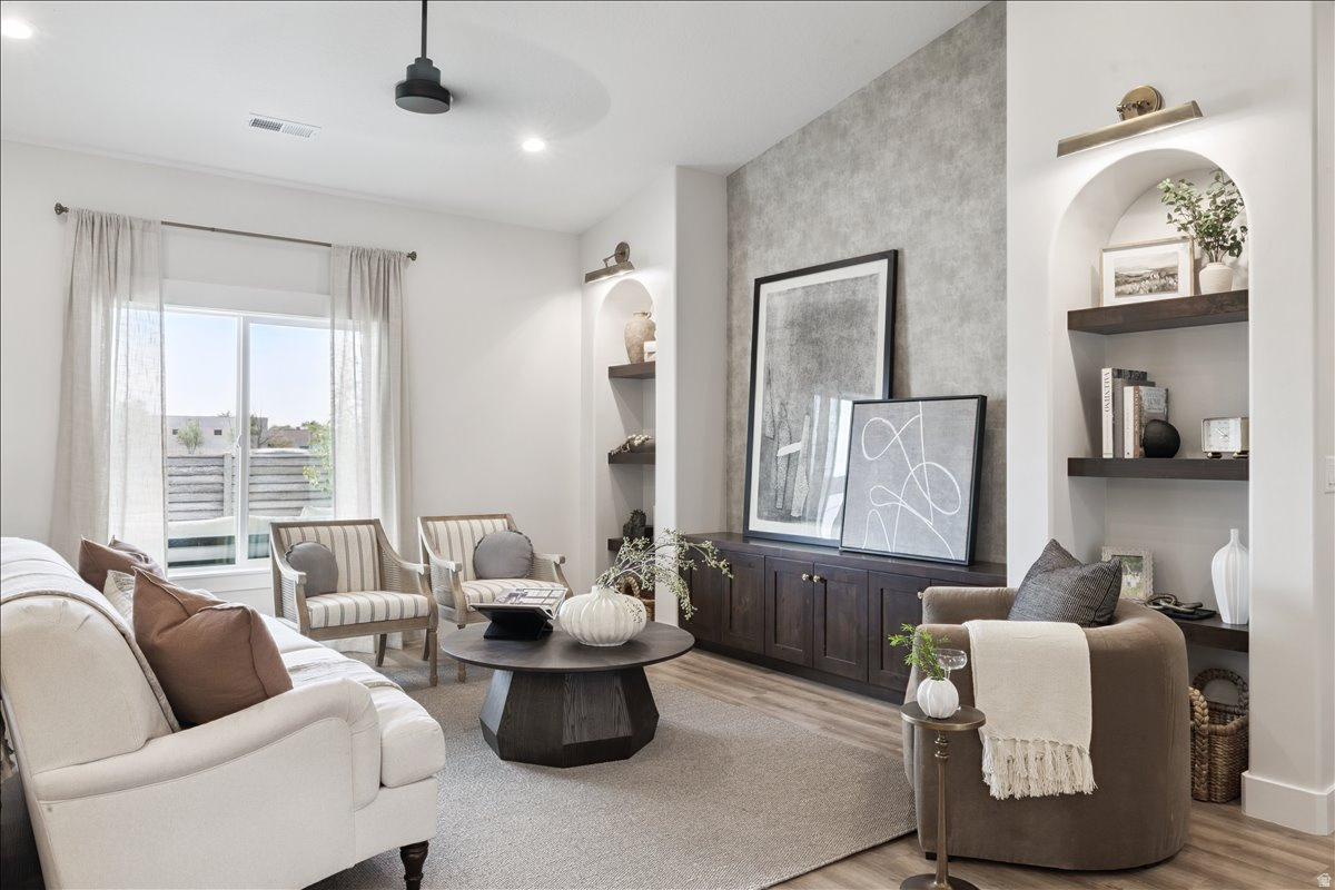 SADIES GLENN VISTAS - Residential