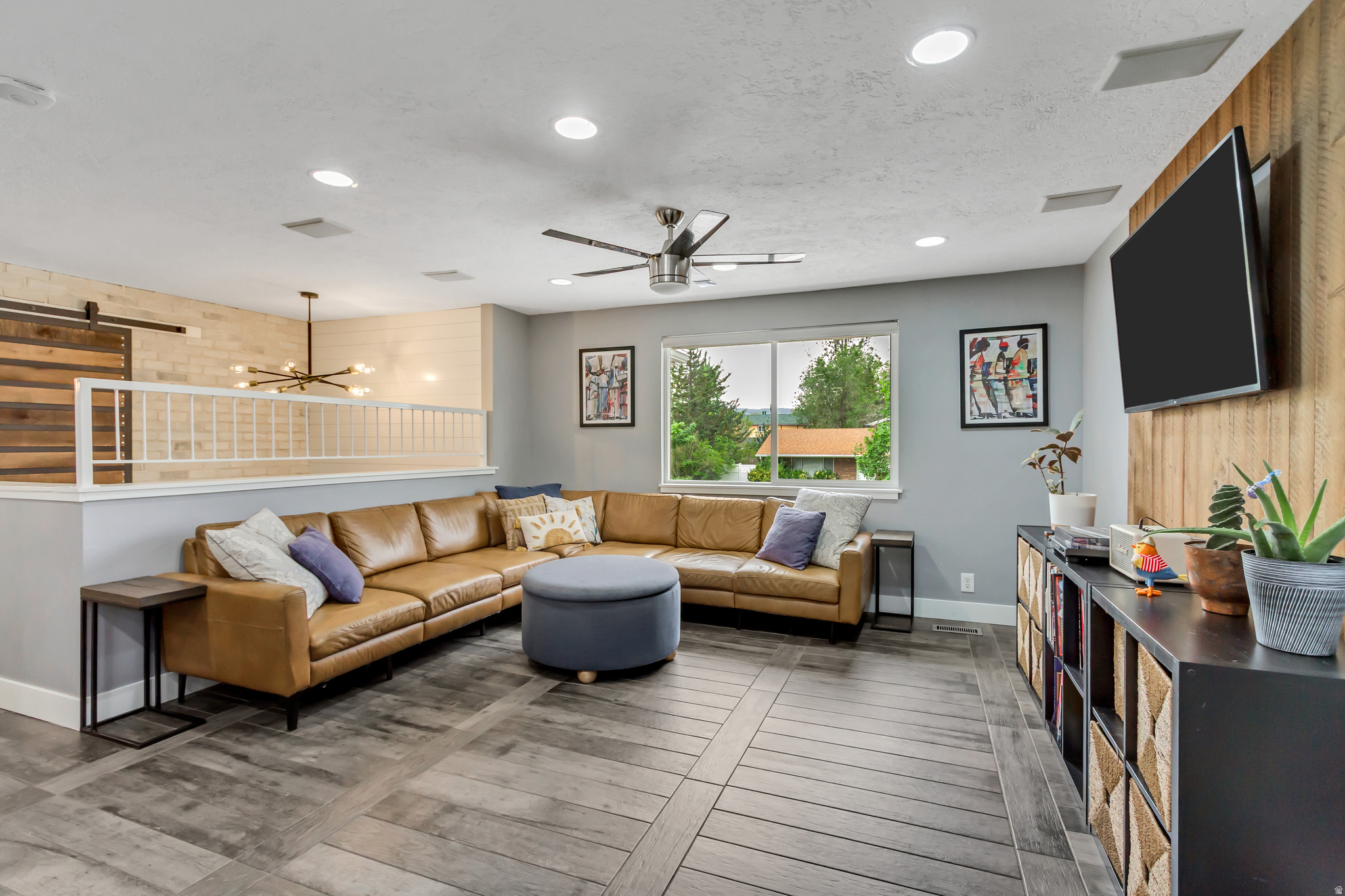 SOUTHERN CHARM #2 - Residential