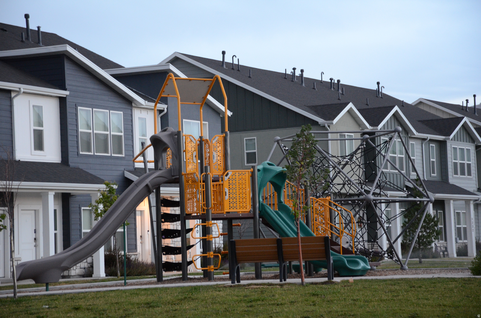 WOODMORE - Residential