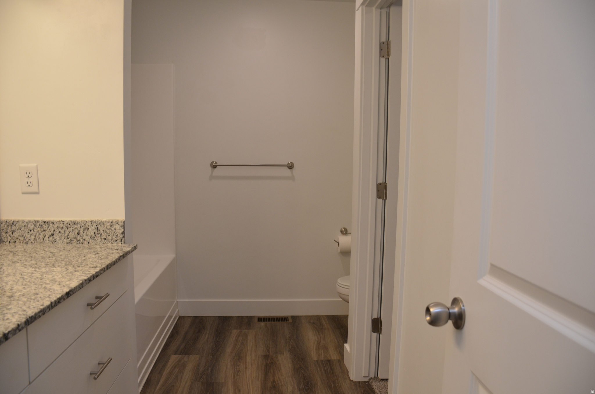 WOODMORE - Residential