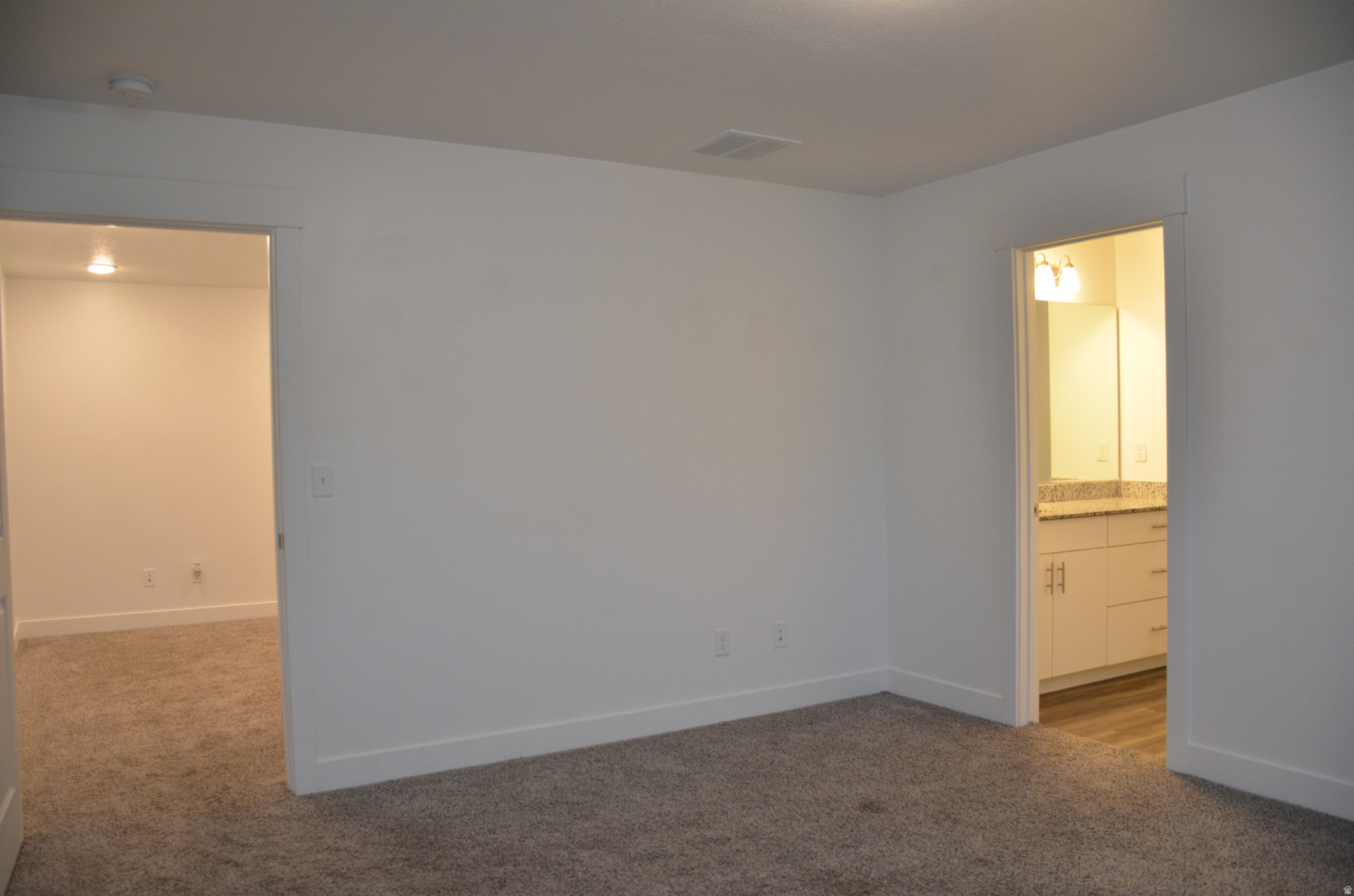 WOODMORE - Residential