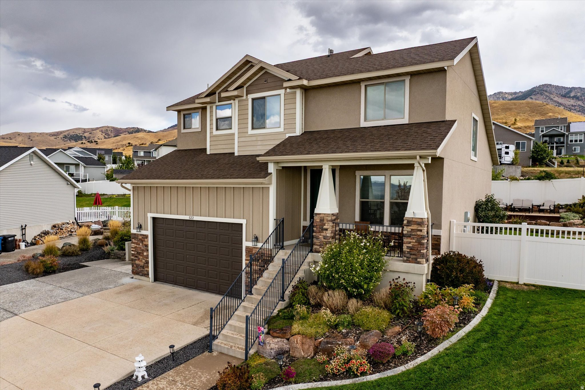 MOUNTAIN GATE ESTATES - Residential