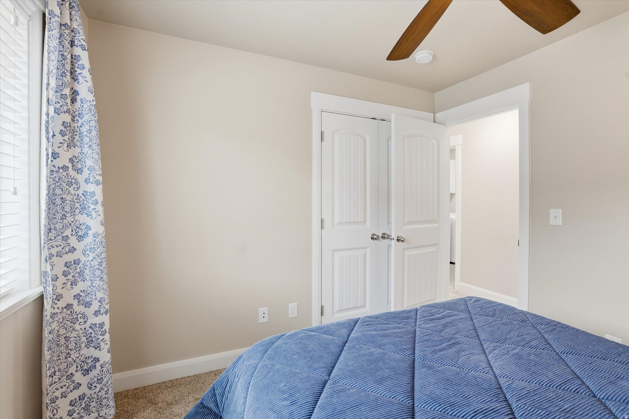 MOUNTAIN GATE ESTATES - Residential