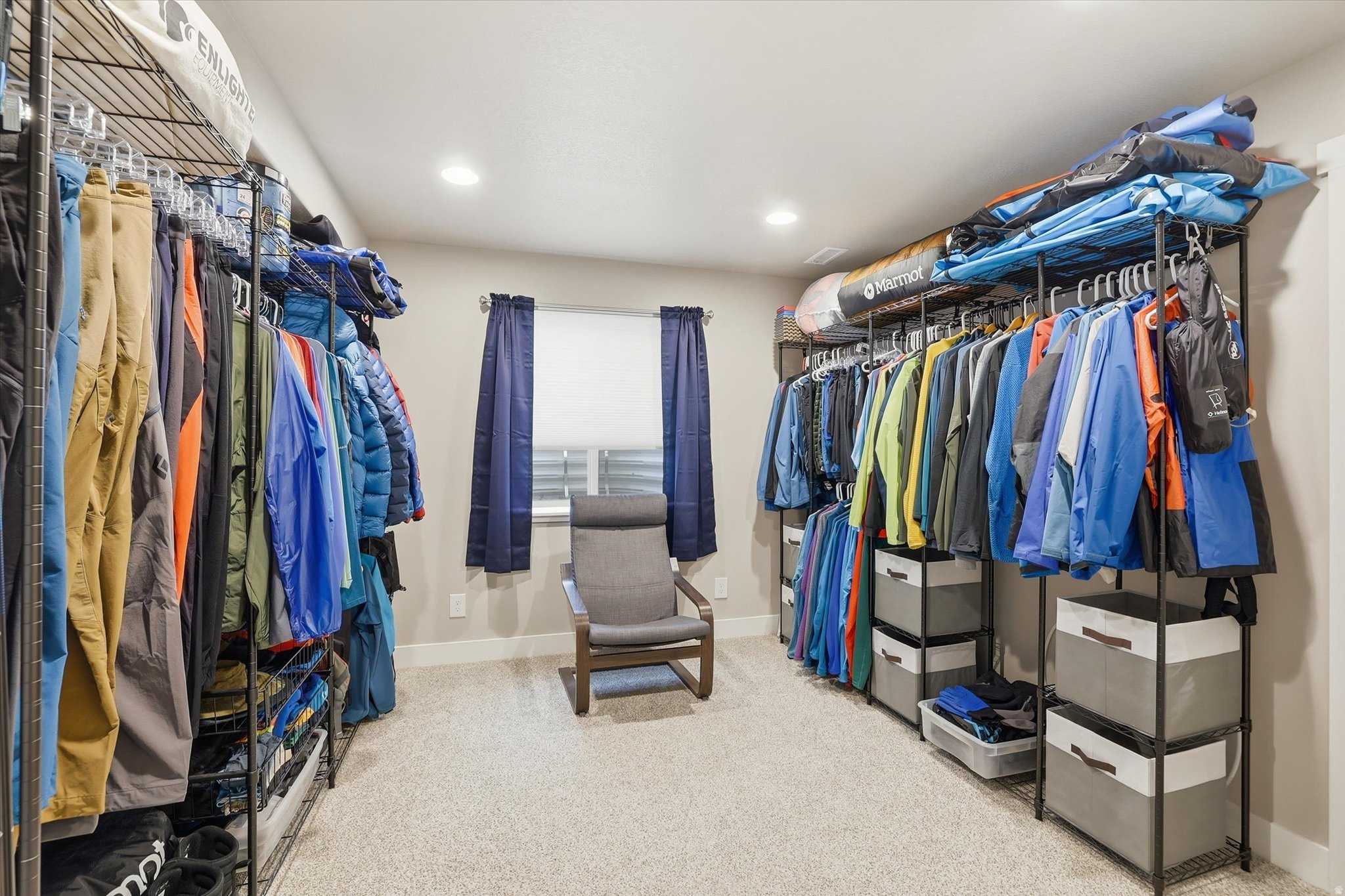 MOUNTAIN GATE ESTATES - Residential