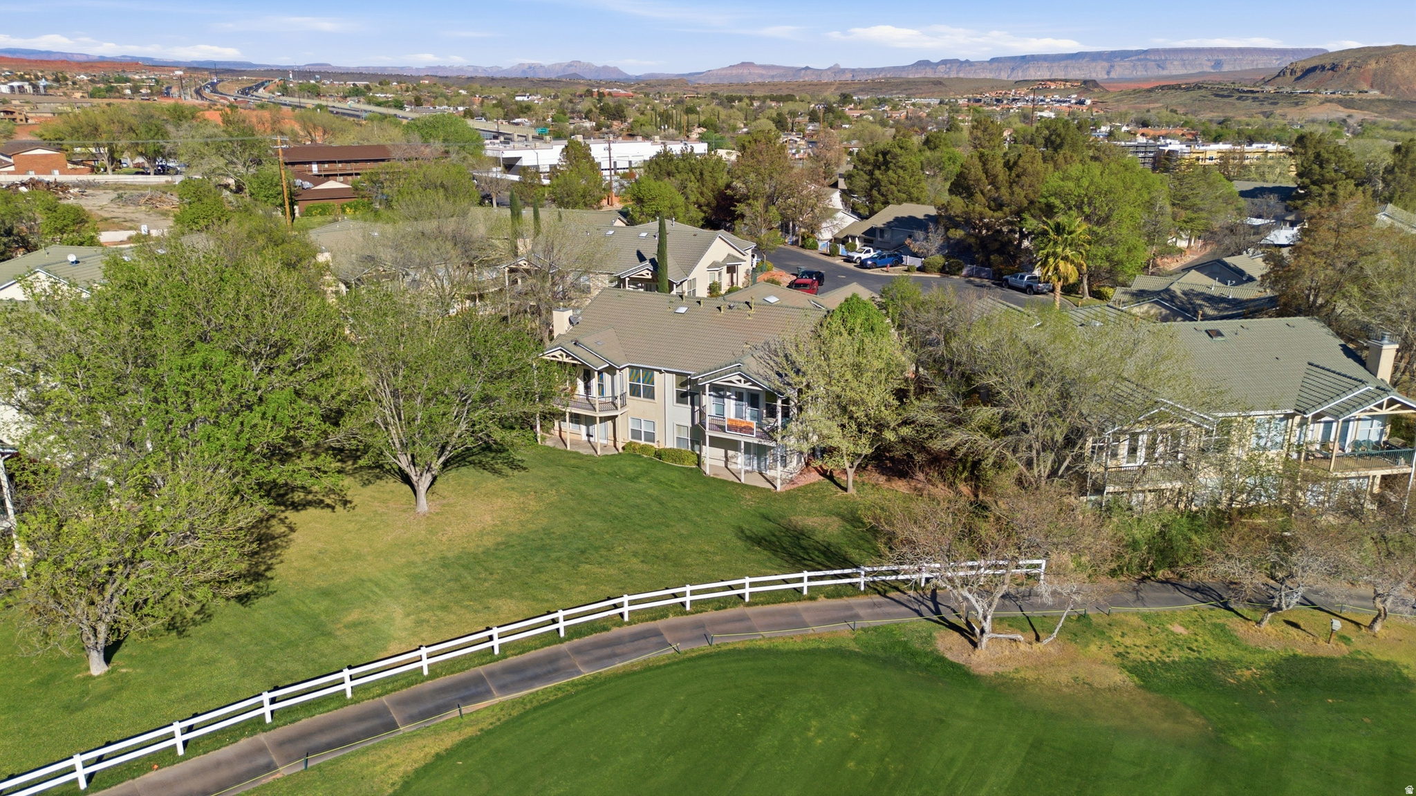 HIGHLANDS - Residential