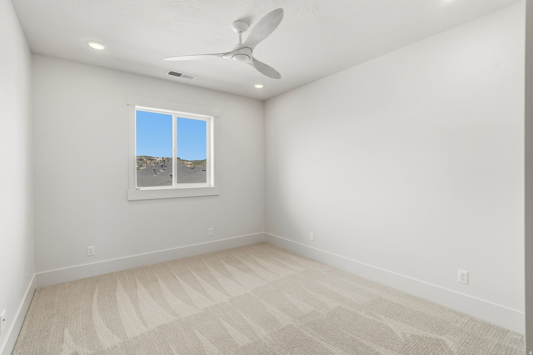 TALON POINTE AT SOUTH MOUNTAIN - Residential