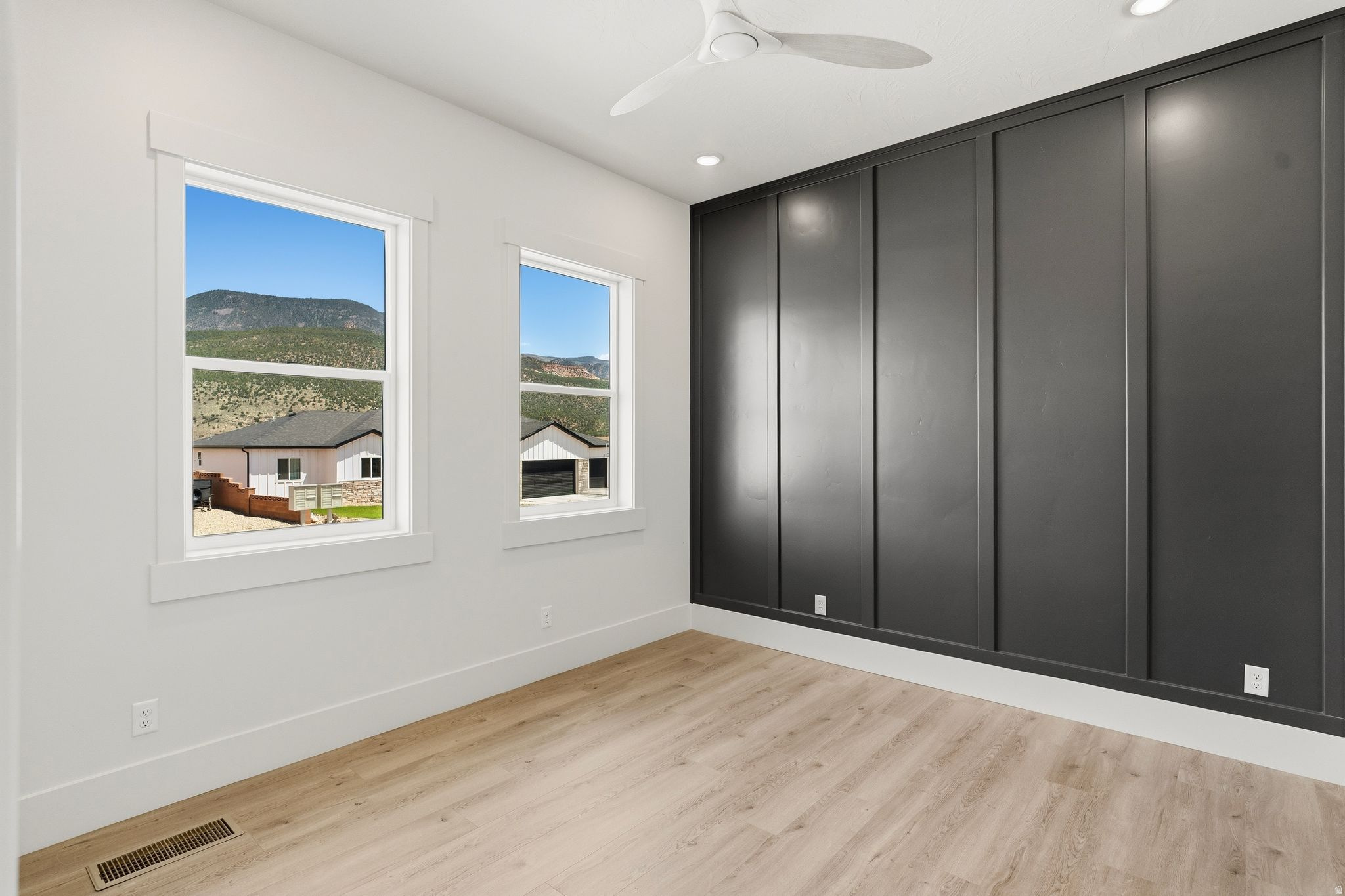 TALON POINTE AT SOUTH MOUNTAIN - Residential