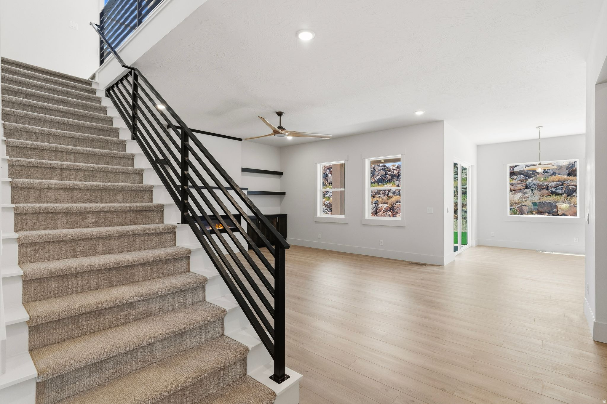 TALON POINTE AT SOUTH MOUNTAIN - Residential
