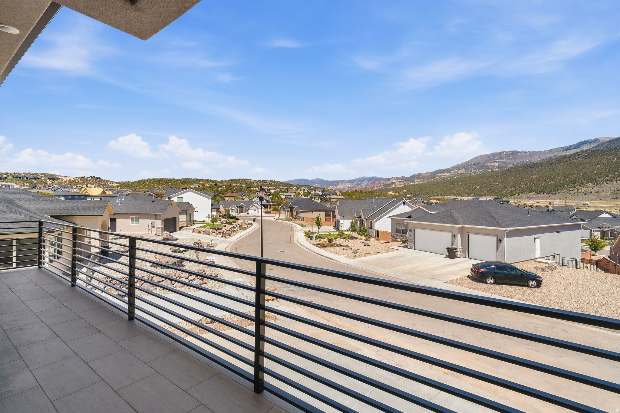 TALON POINTE AT SOUTH MOUNTAIN - Residential