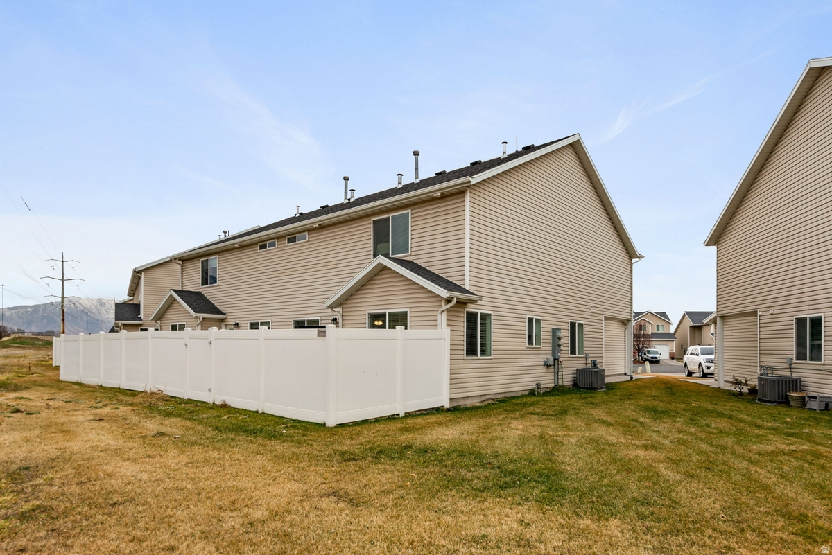 WESTBRIDGE - Residential