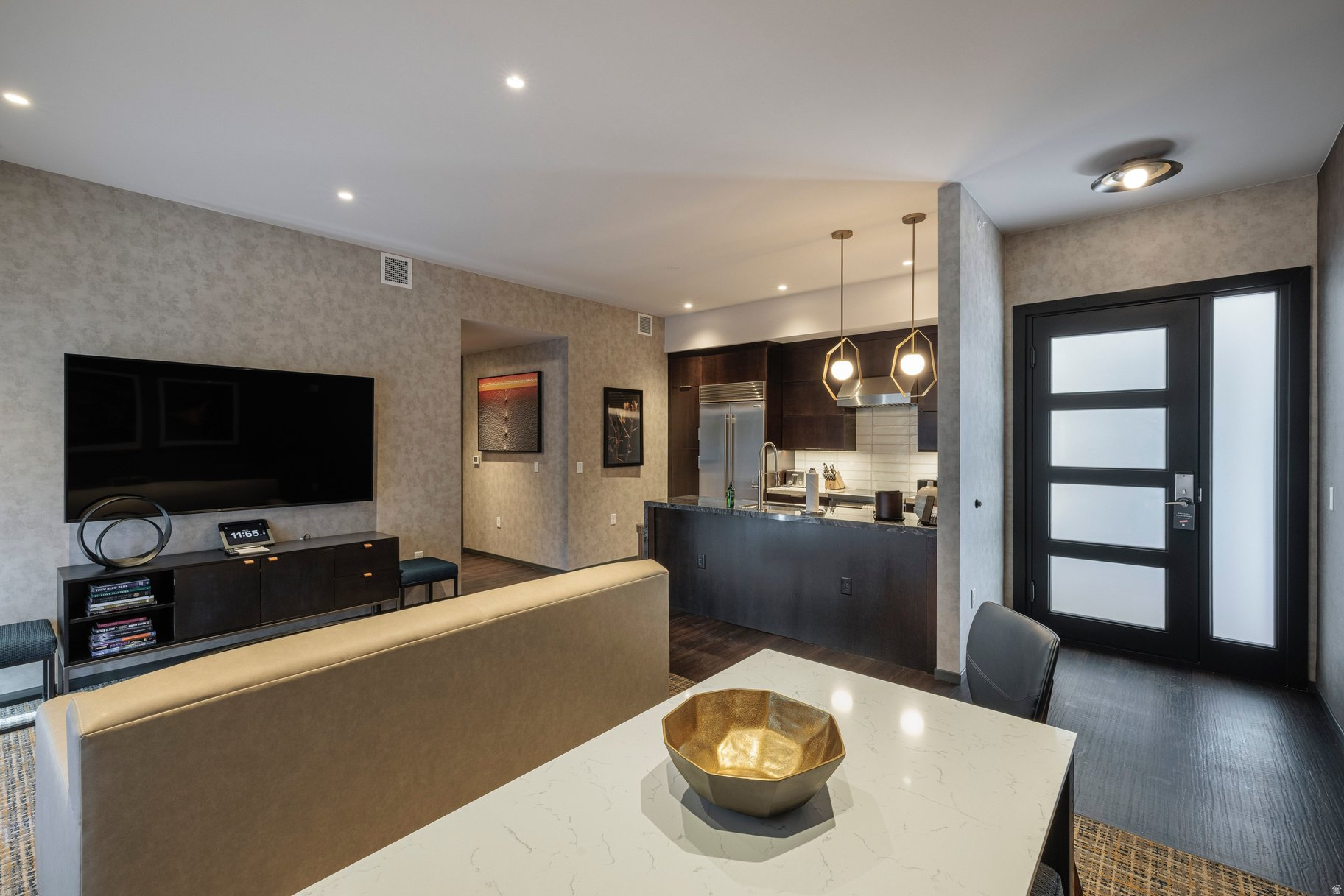 BLACK DESERT VILLAGES CONDOS - Residential