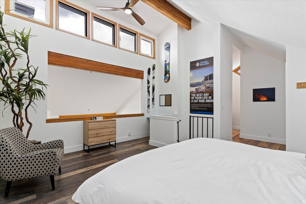 SUNDOWN CONDOS - Residential