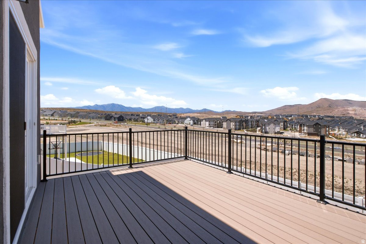 RIDGE - Residential