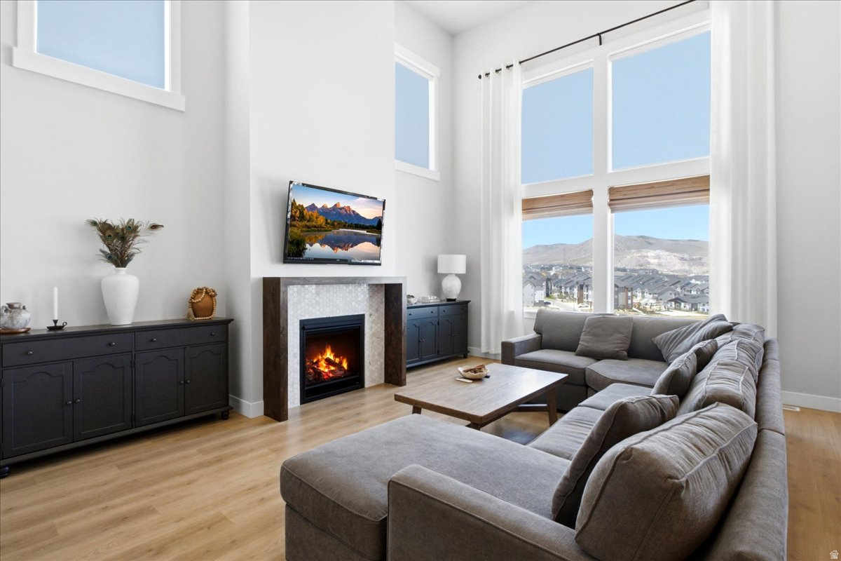 RIDGE - Residential