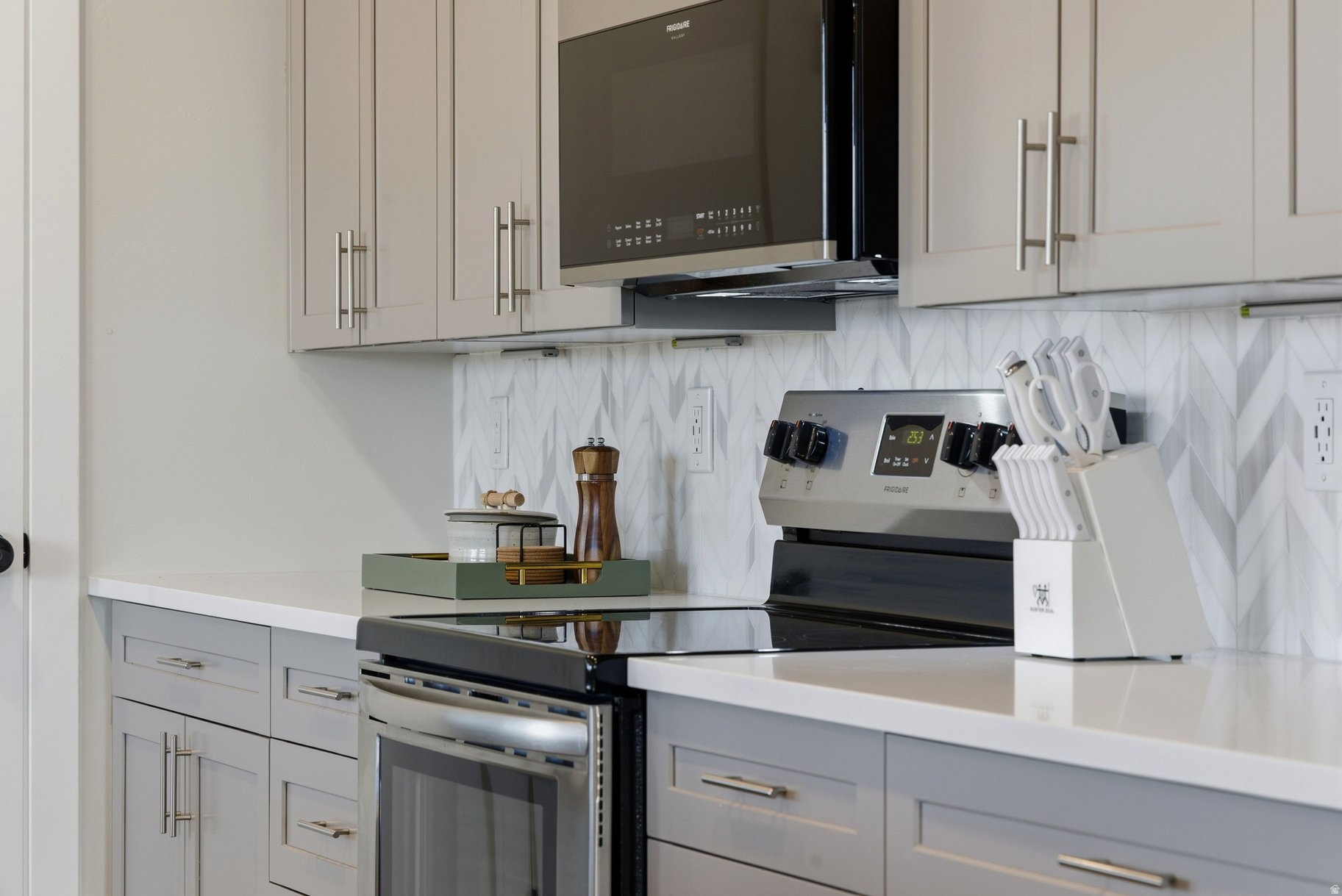 COVE CONDOMINIUMS A - Residential