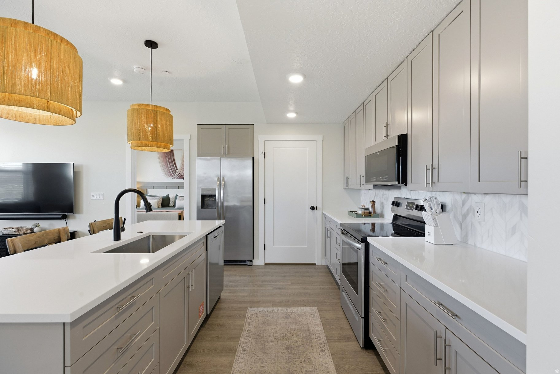 COVE CONDOMINIUMS A - Residential