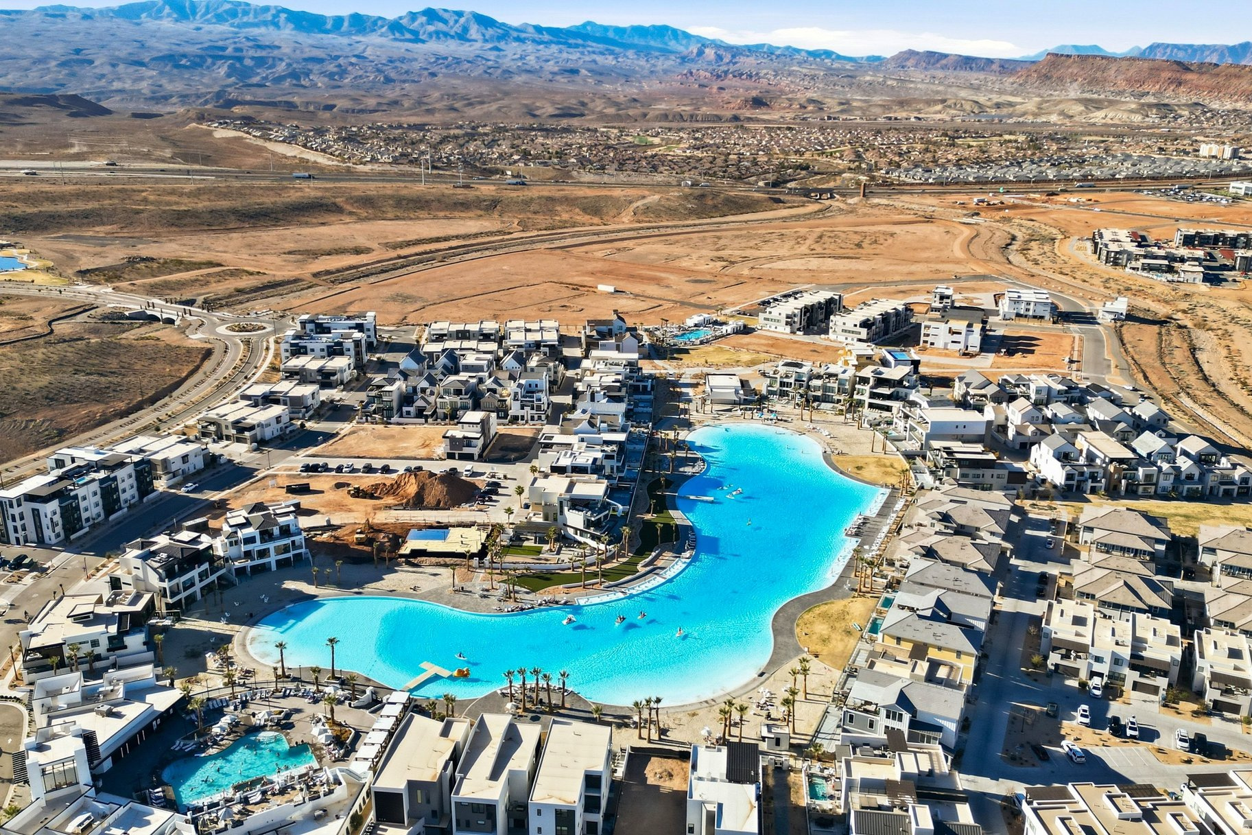 COVE CONDOMINIUMS A - Residential