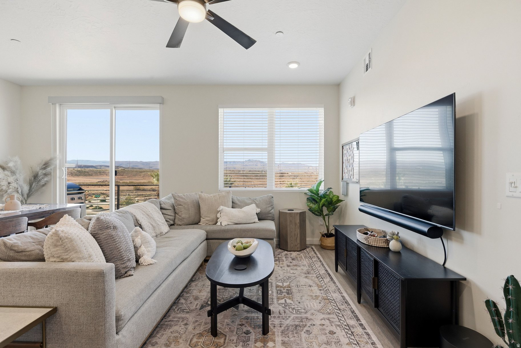 COVE CONDOMINIUMS A - Residential