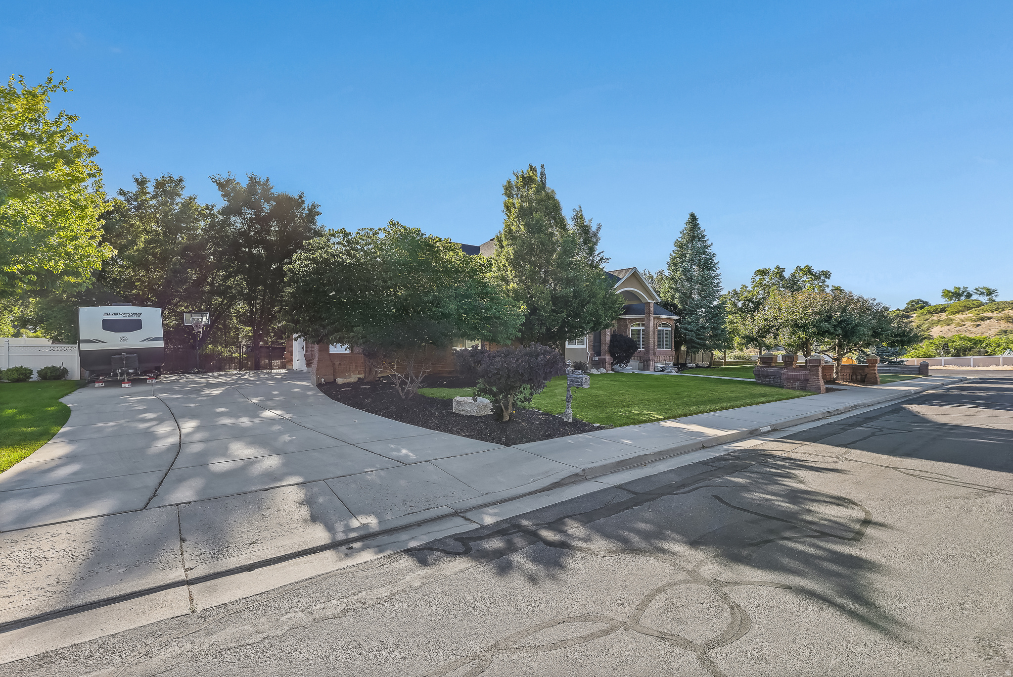 THE RIDGE #2 - Residential