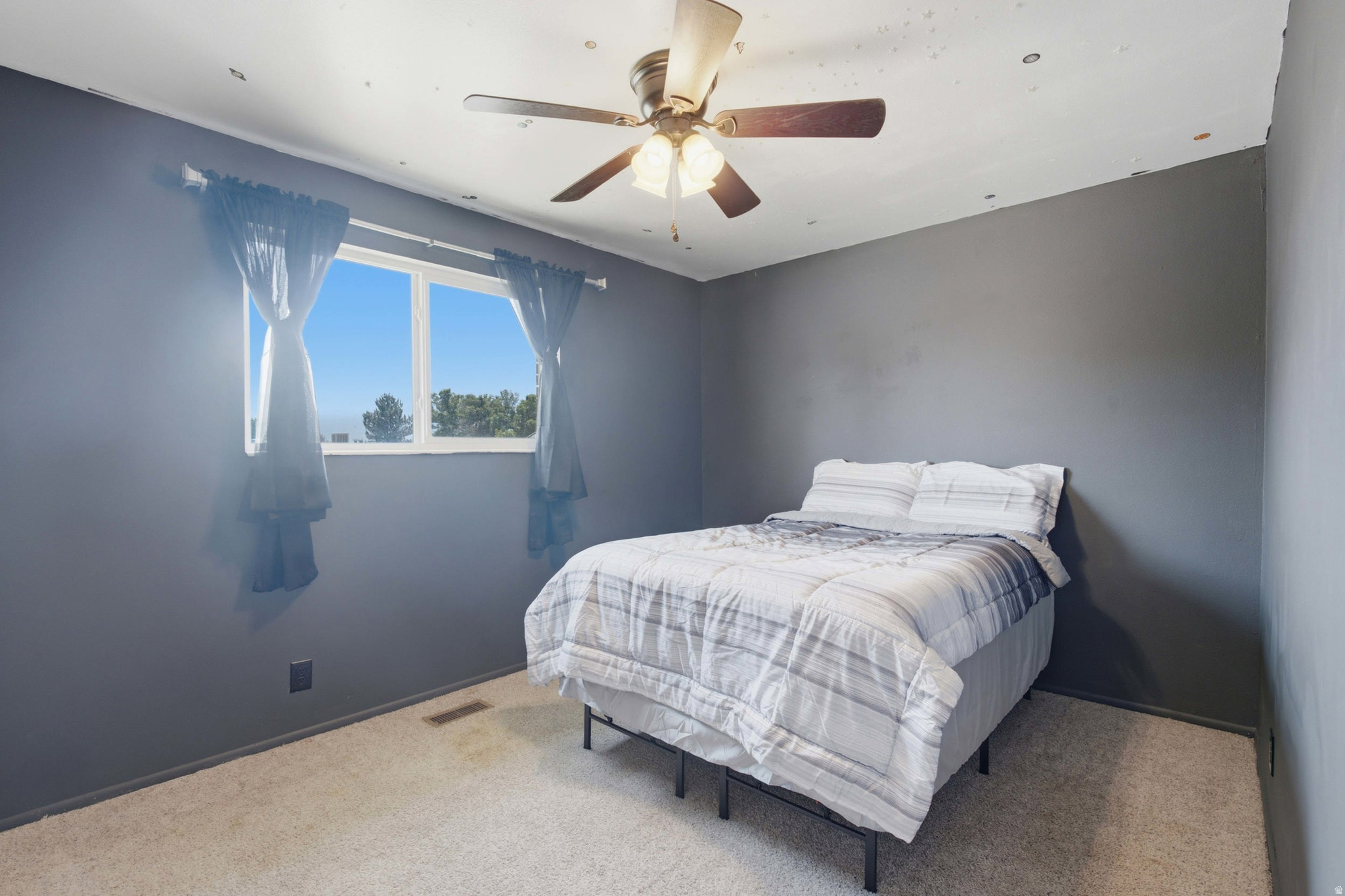 MISTY HILLS - Residential