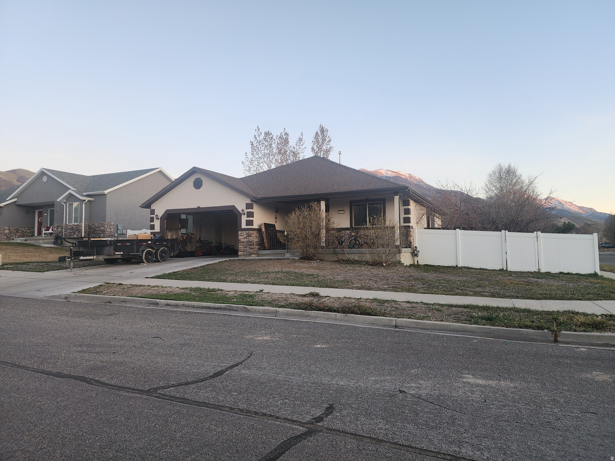 BROOKSIDE - Residential