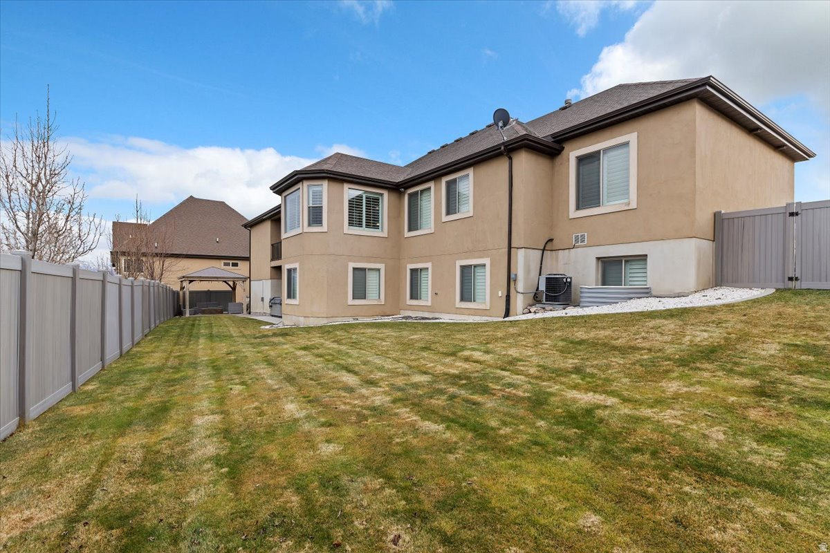 MT AIREY - Residential