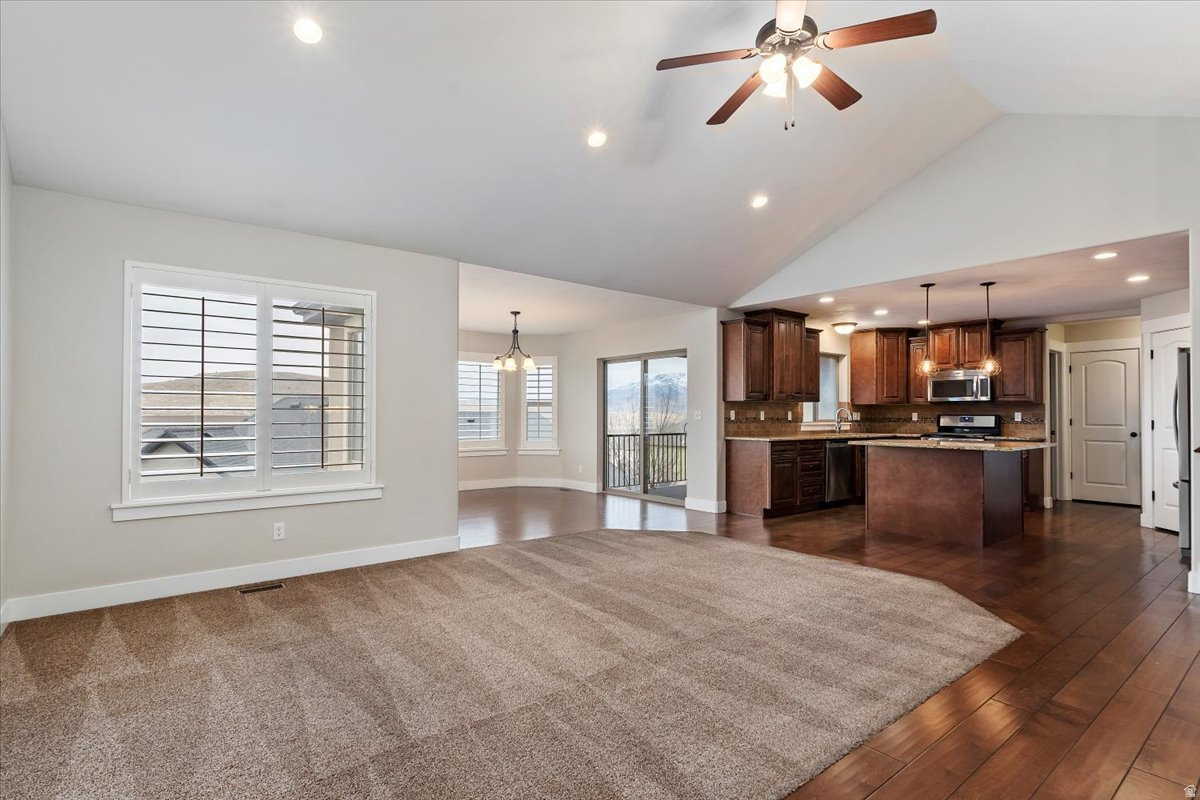 MT AIREY - Residential